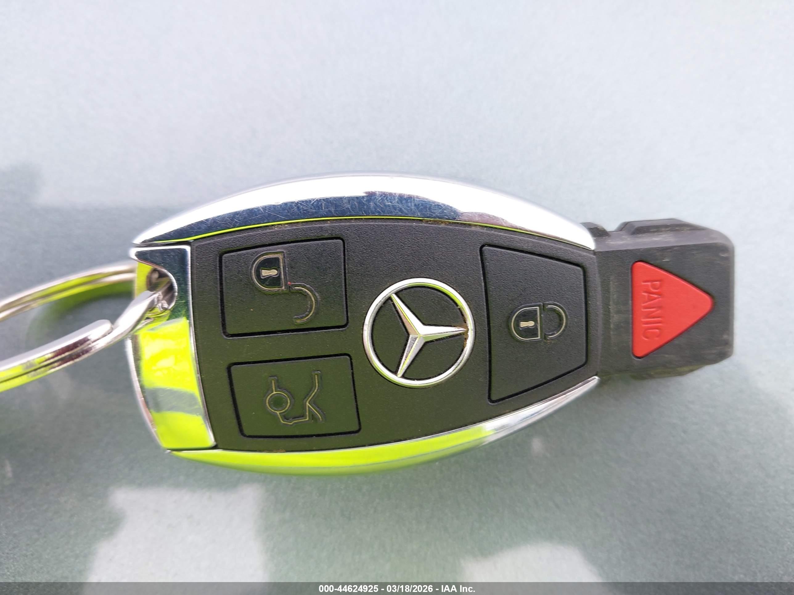 MERCEDES-BENZ C image 11