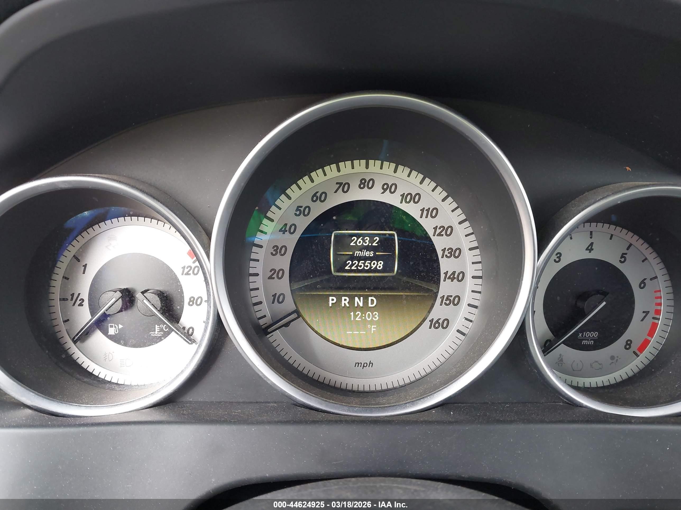 MERCEDES-BENZ C image 7