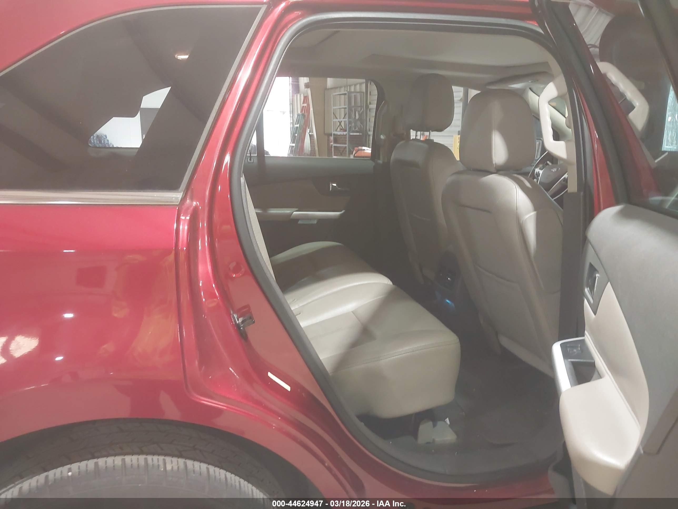 FORD EDGE image 8
