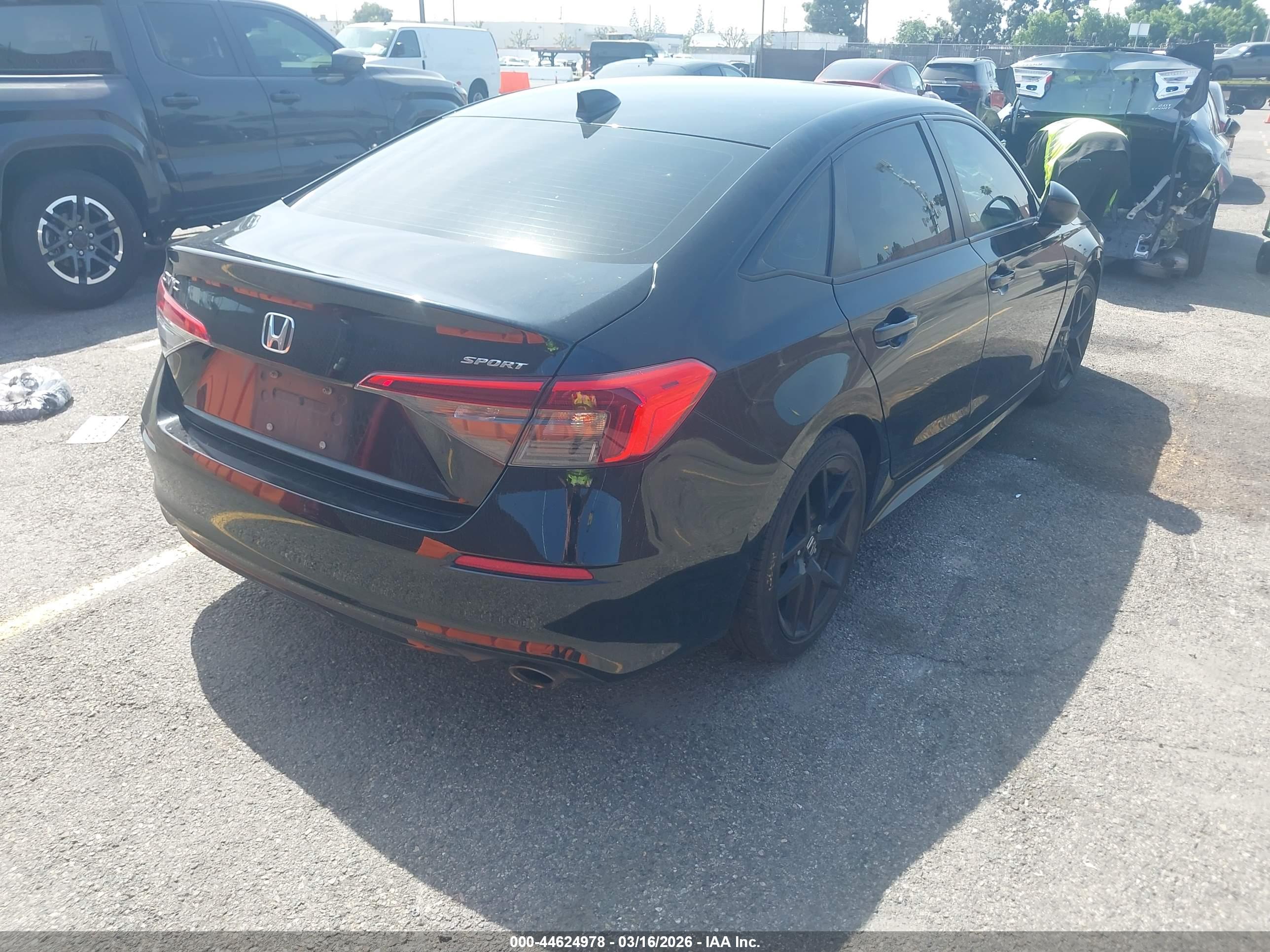 HONDA CIVIC image 4