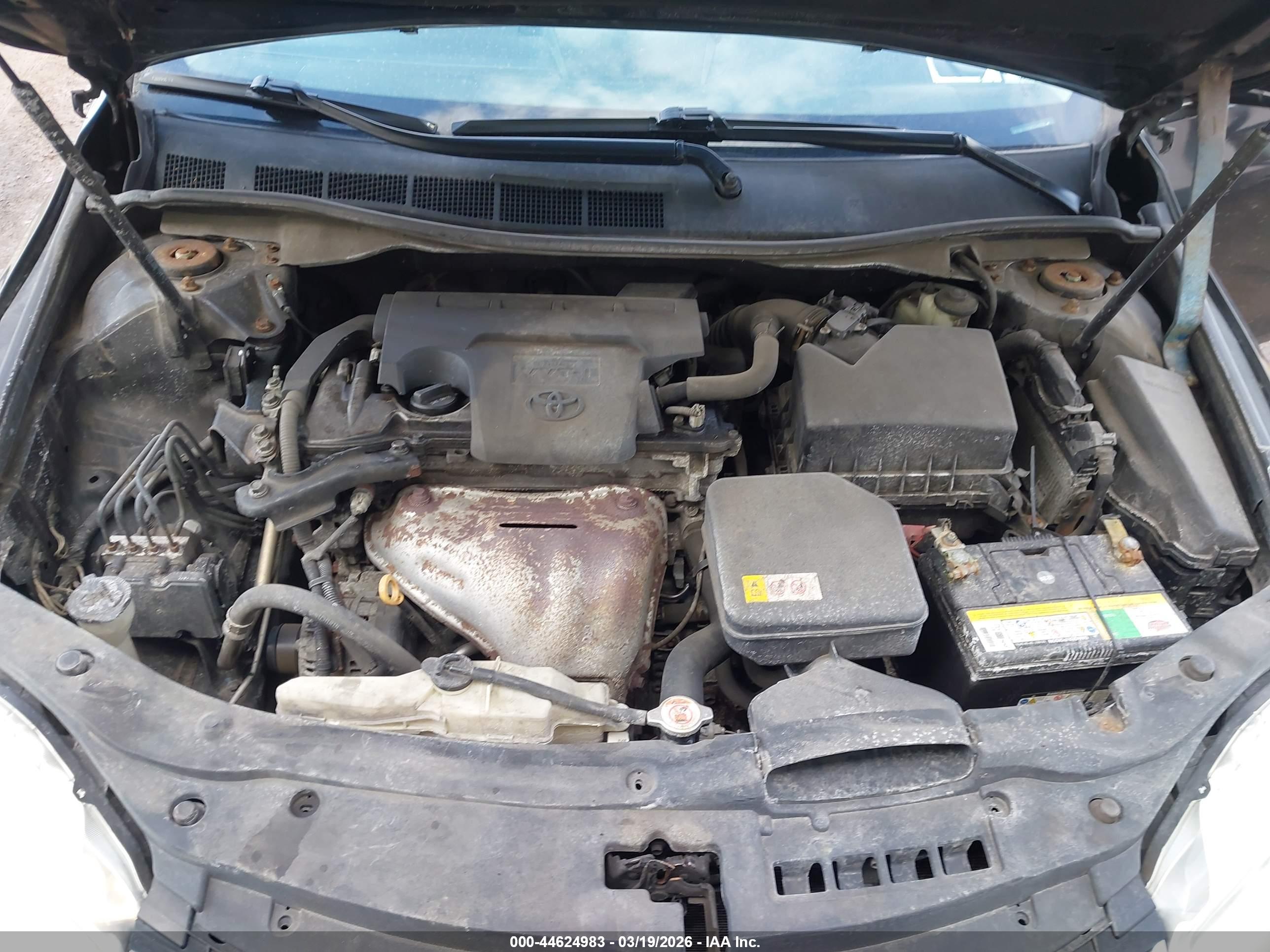 TOYOTA CAMRY image 10