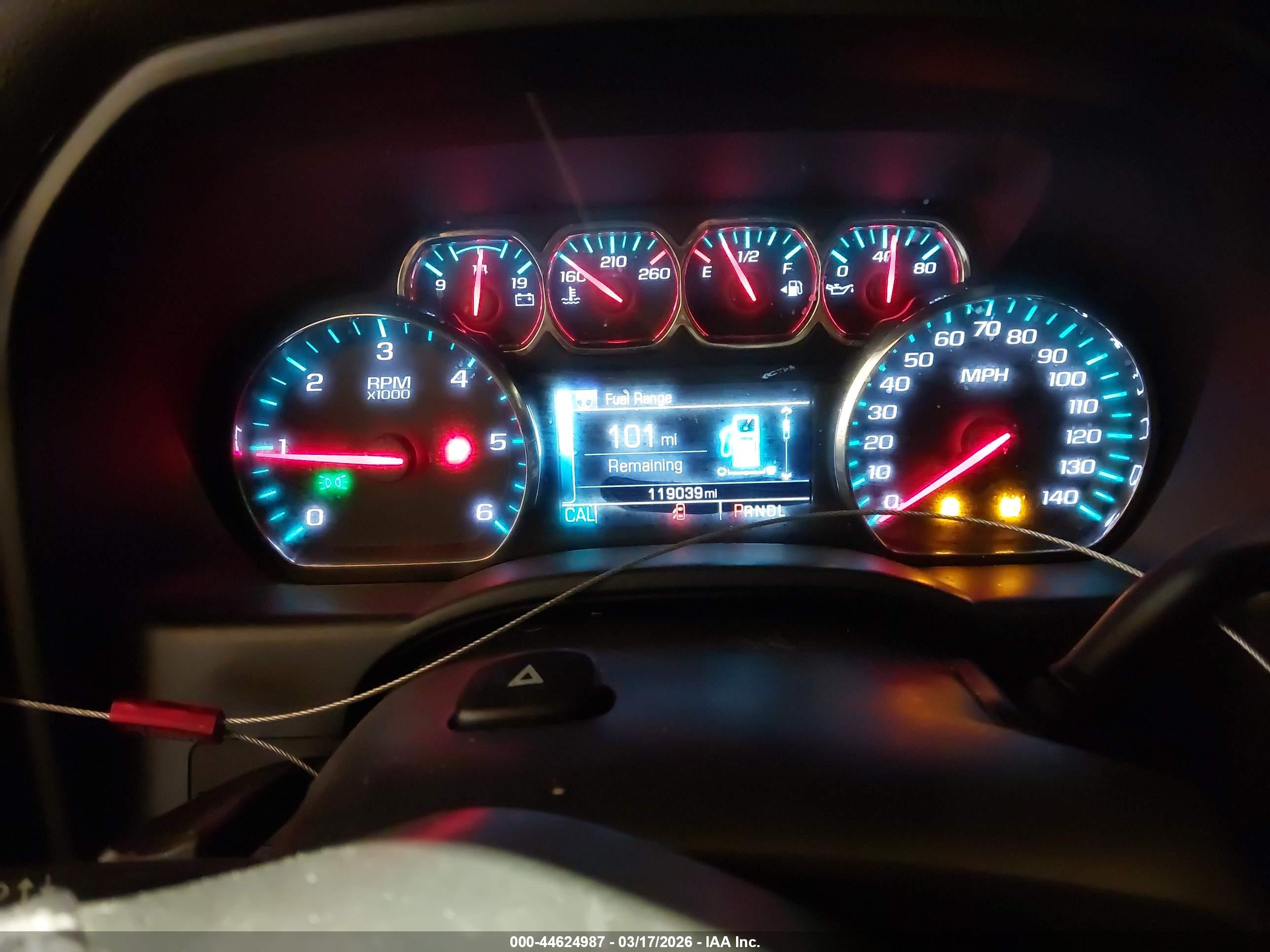 CHEVROLET SILVERADO image 7