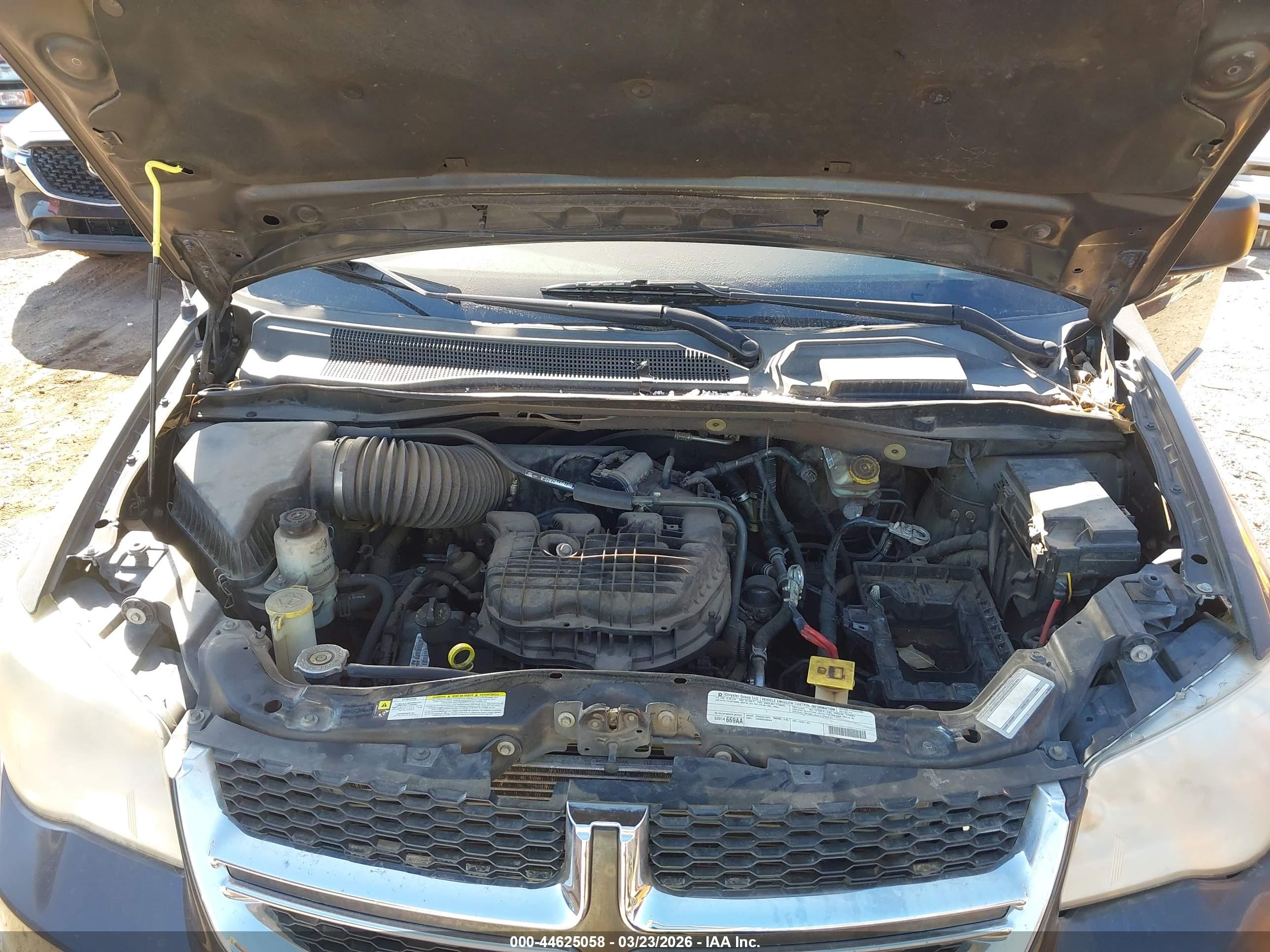 DODGE GRAND image 10