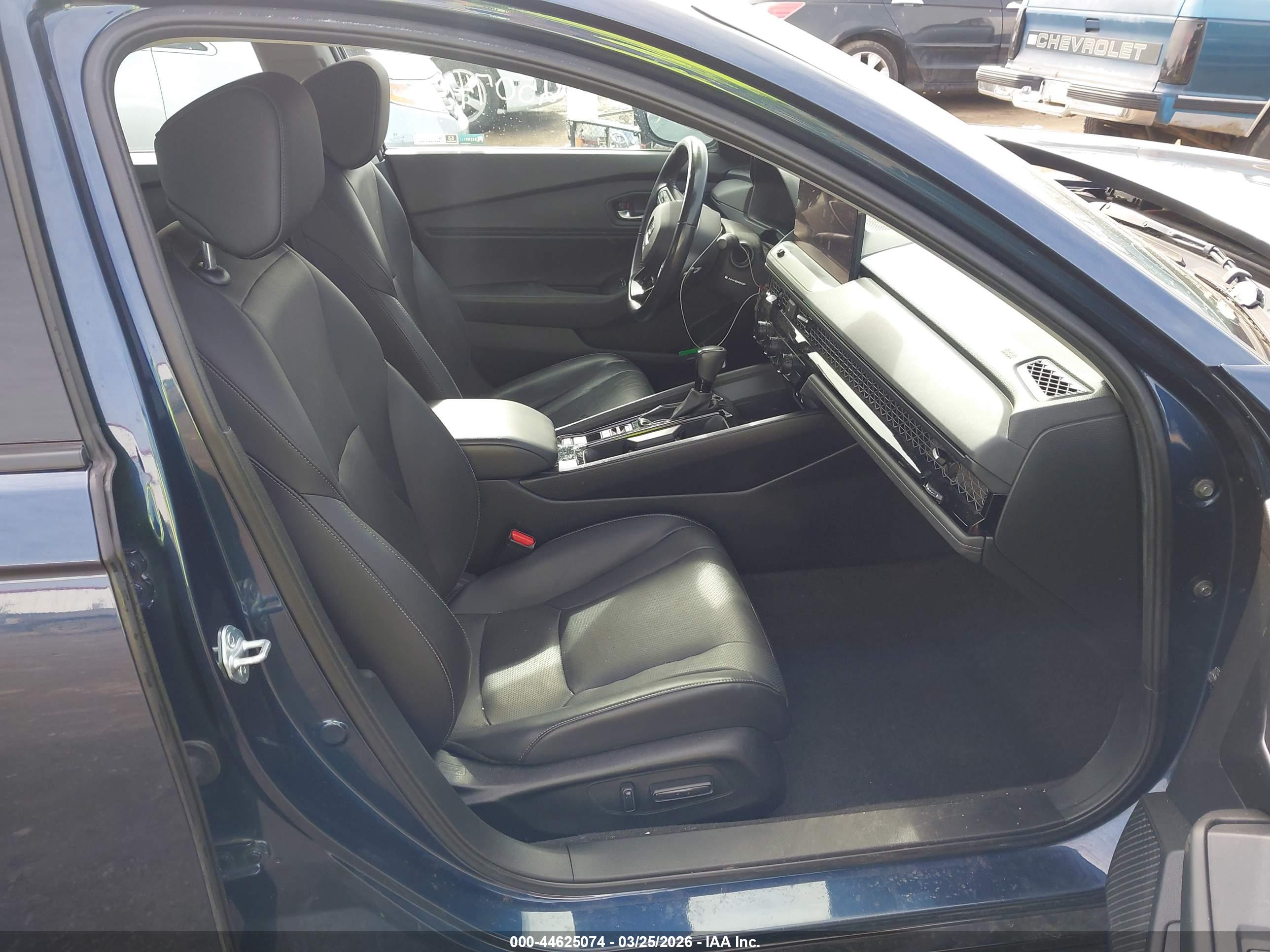 HONDA ACCORD image 5