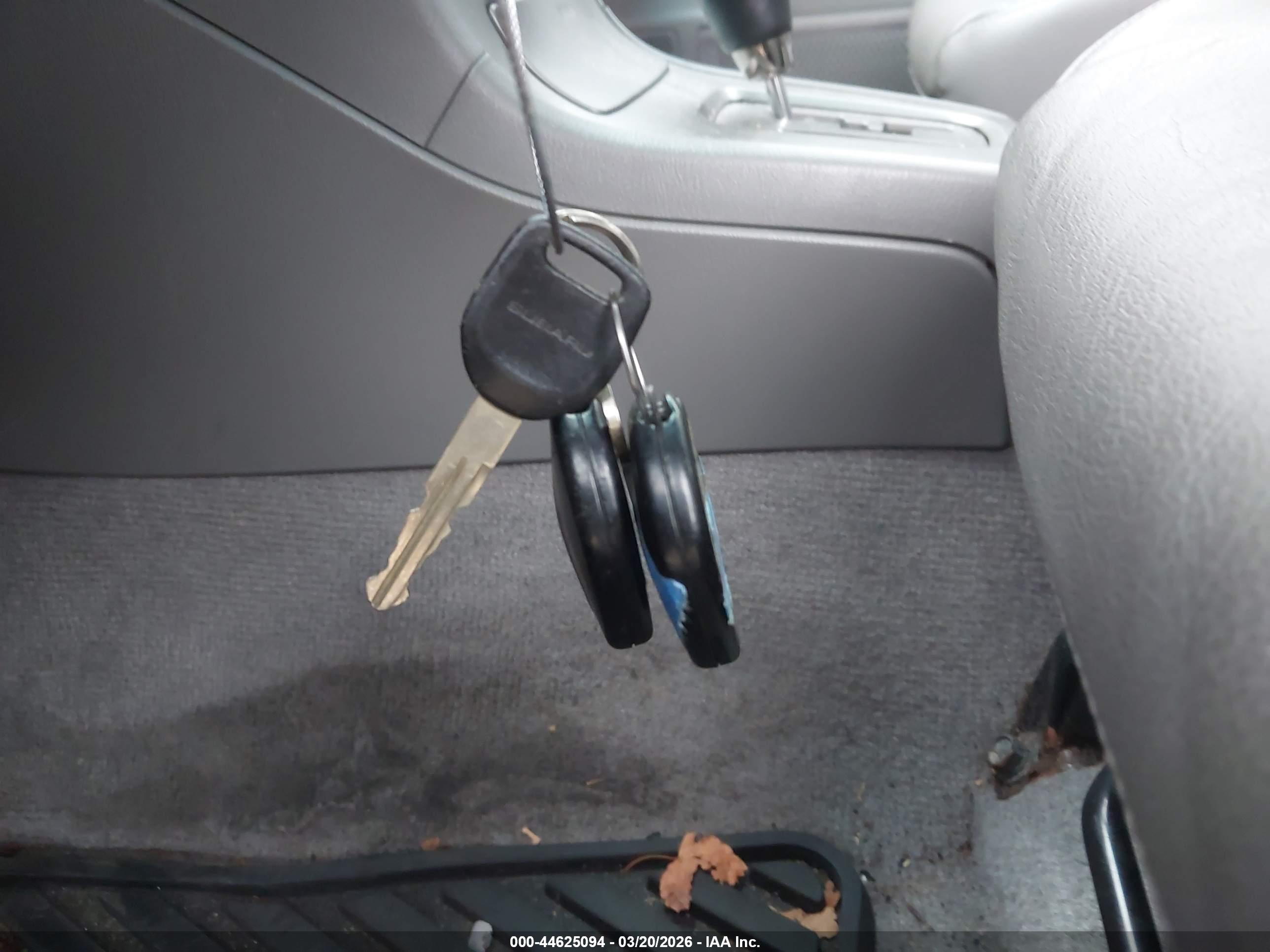 SUBARU FORESTER image 11