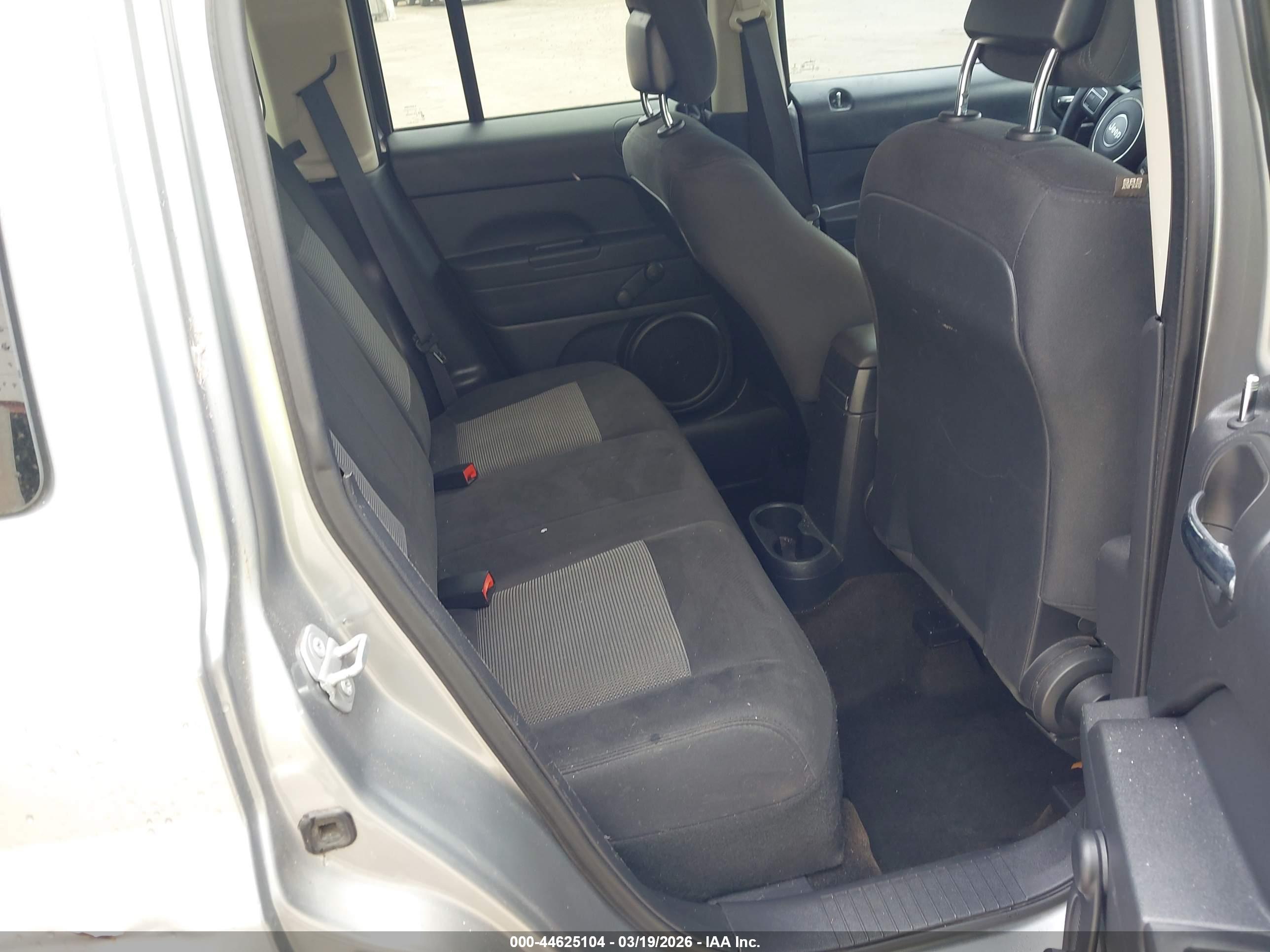 JEEP PATRIOT image 8