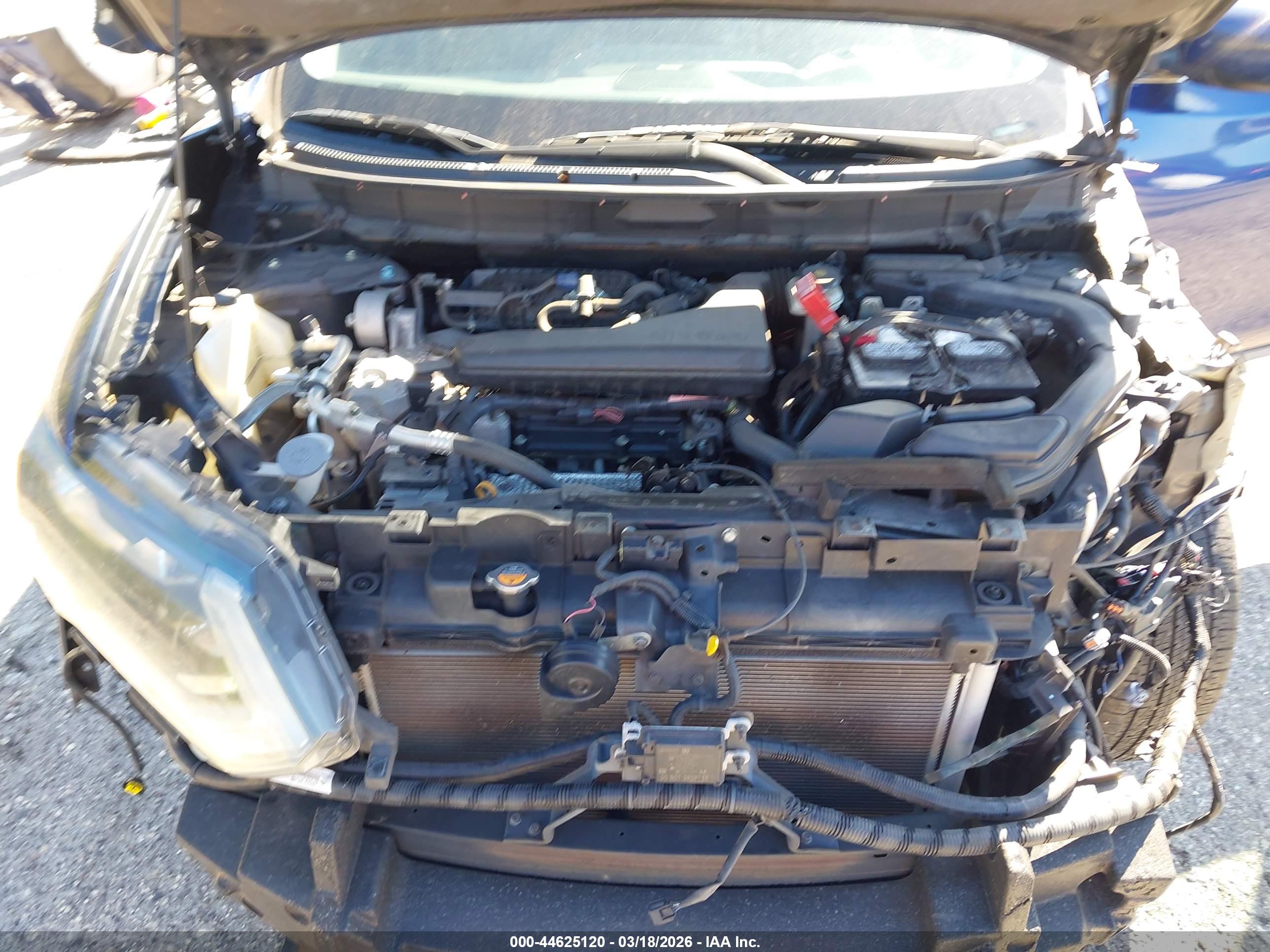 NISSAN ROGUE image 10