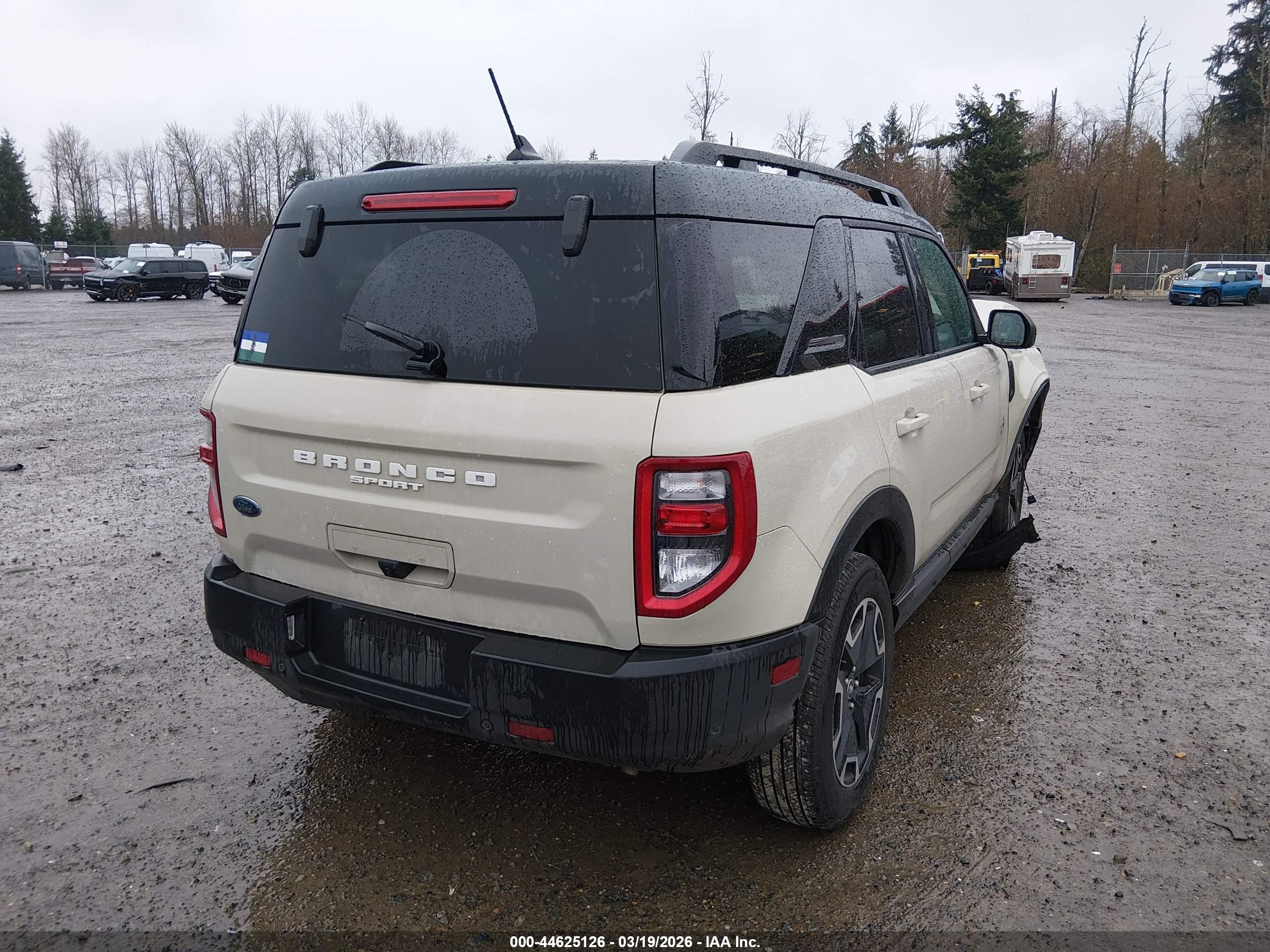 FORD BRONCO image 4
