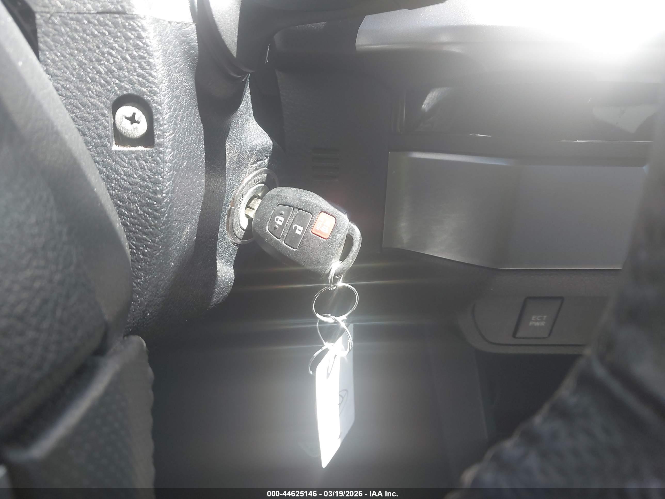 TOYOTA TACOMA image 11