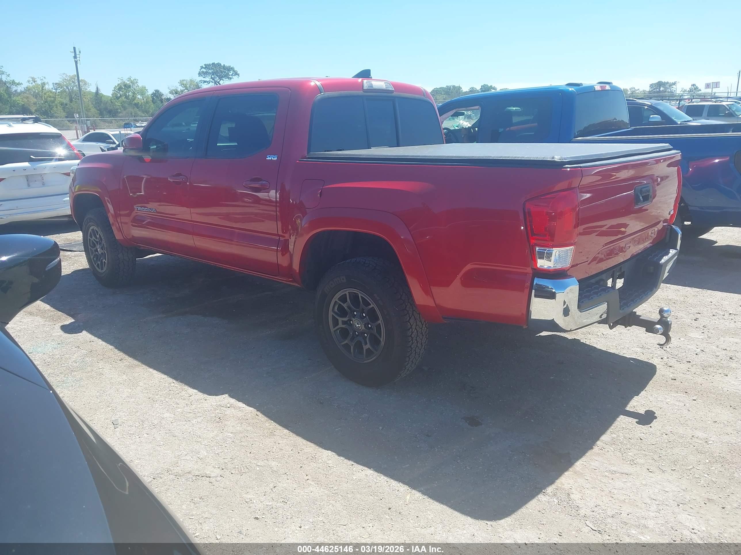 TOYOTA TACOMA image 3