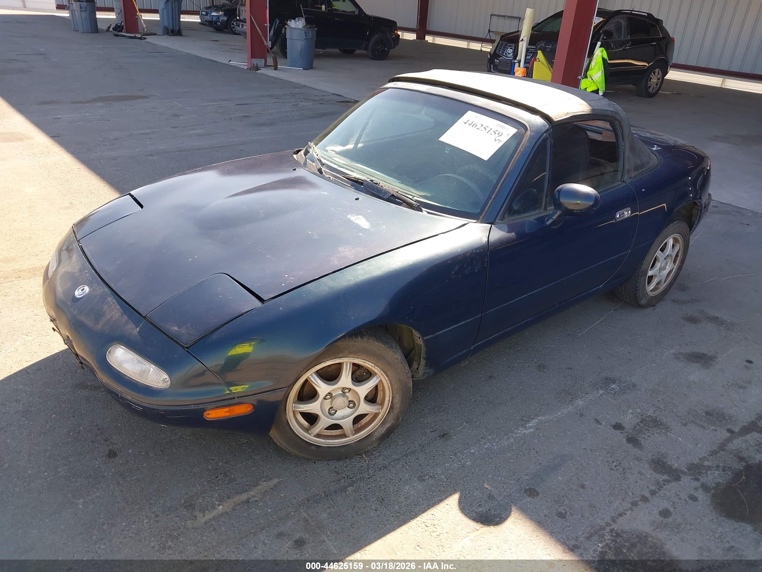 MAZDA MX-5 image 2