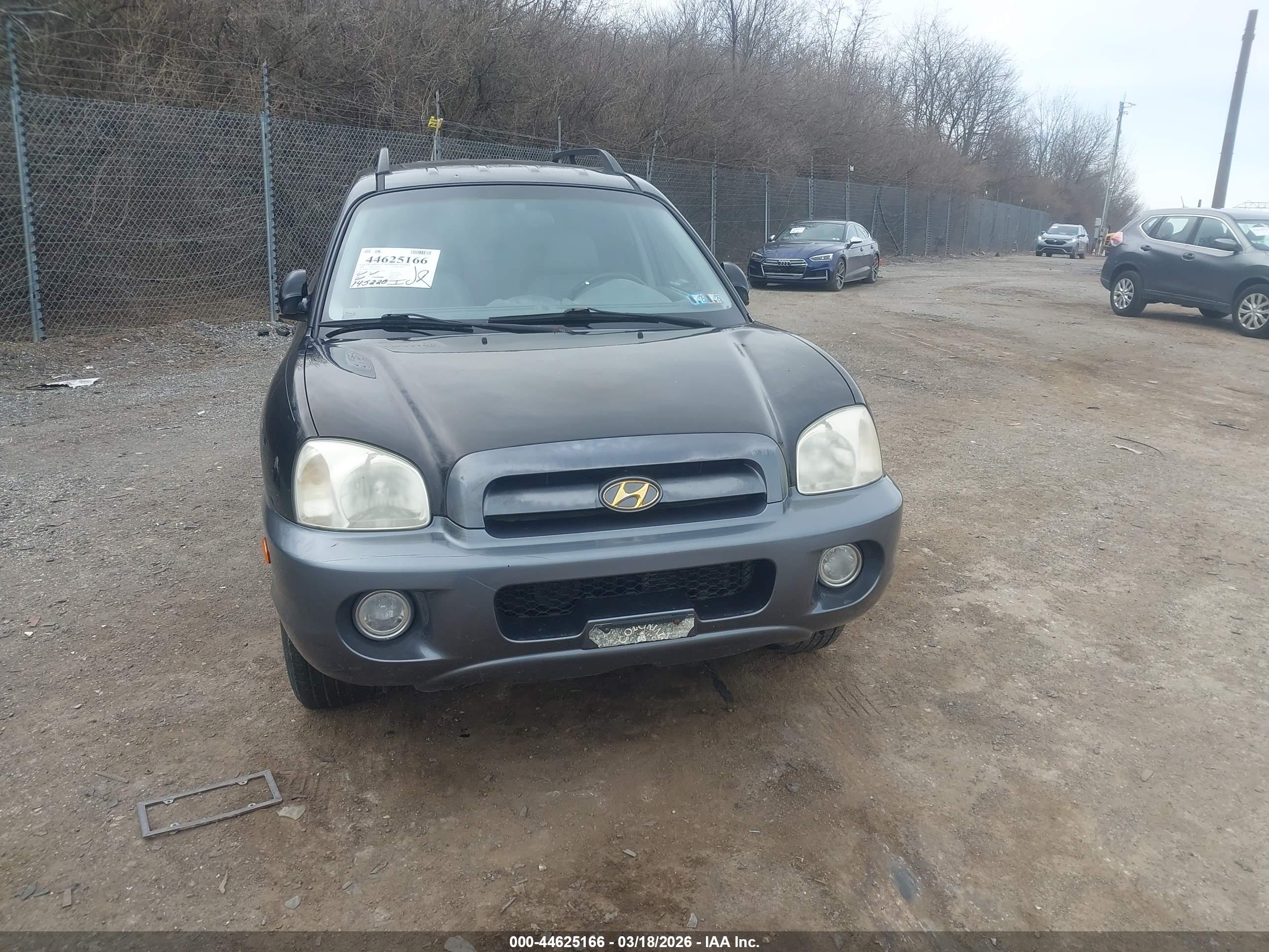 HYUNDAI SANTA image 6