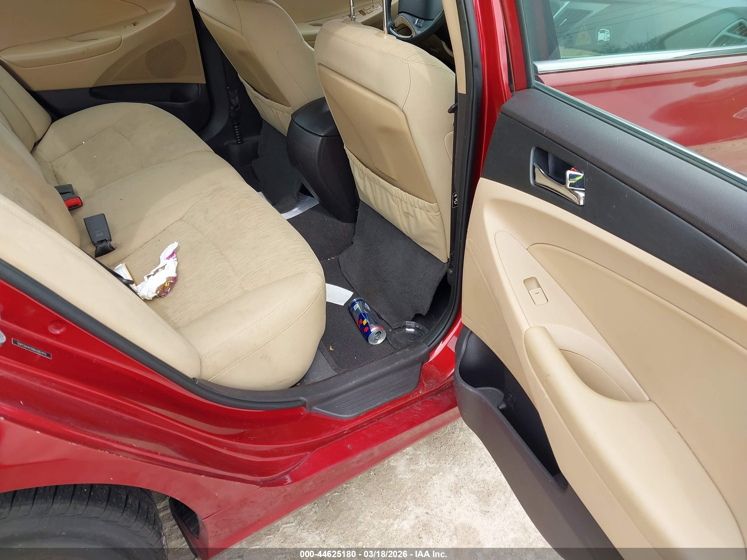 HYUNDAI SONATA image 8