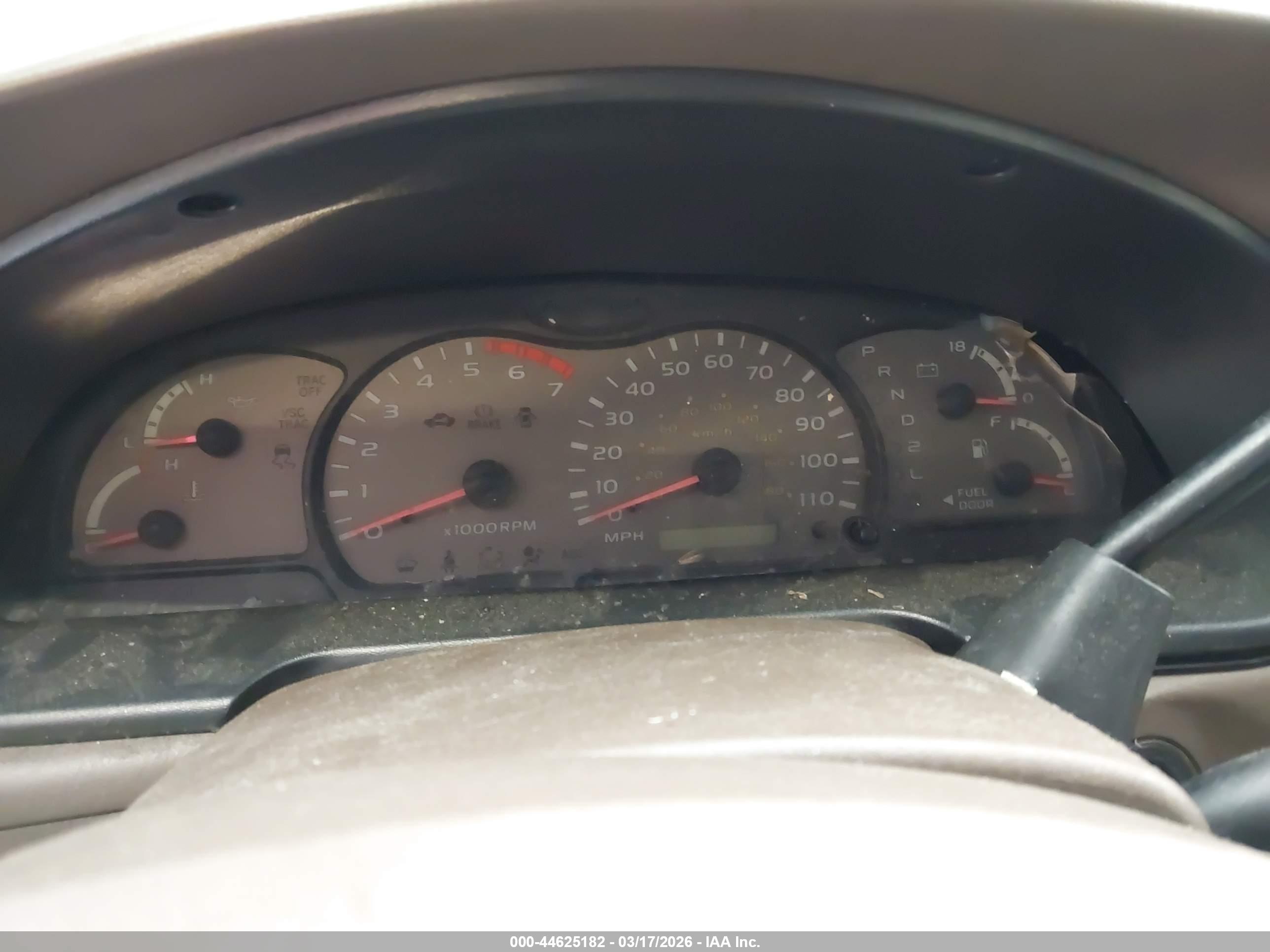 TOYOTA SEQUOIA image 7