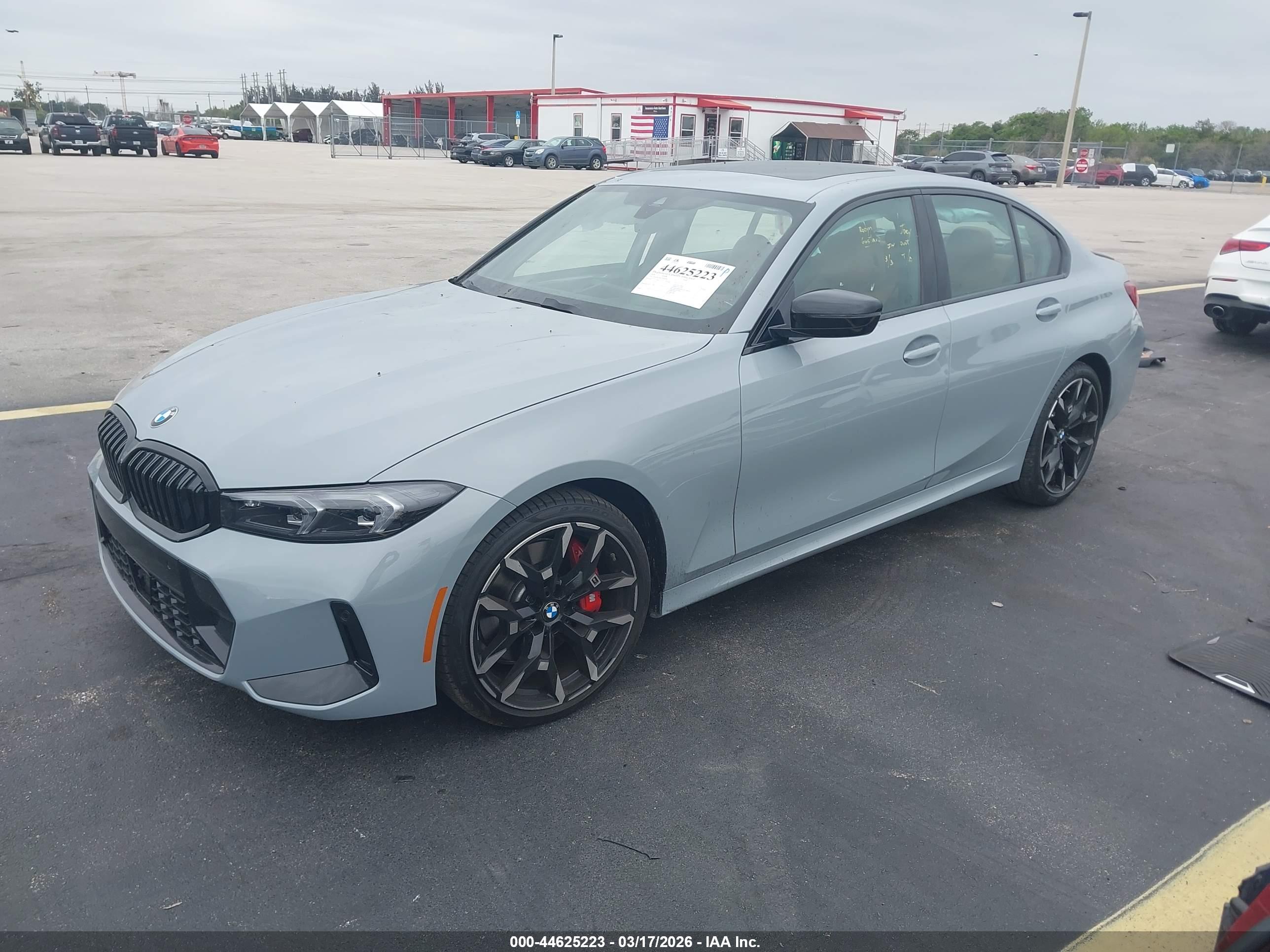 BMW 330I image 2