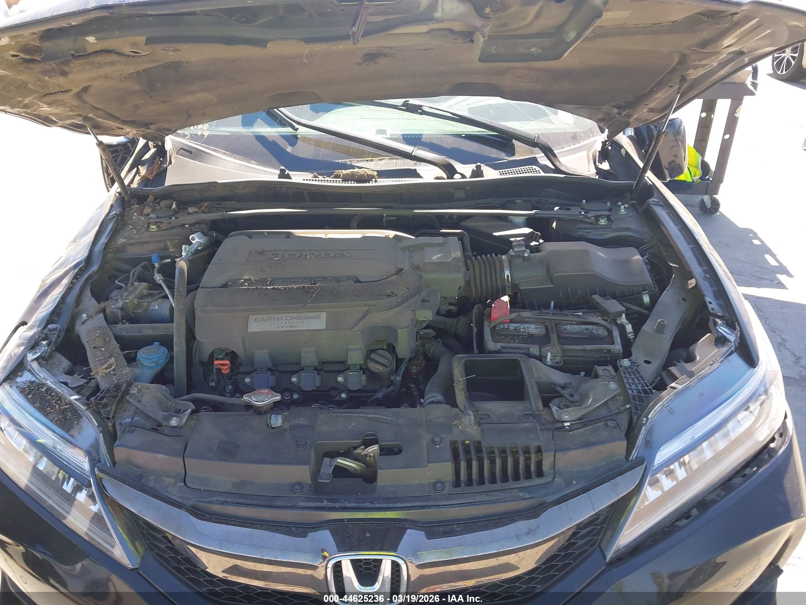 HONDA ACCORD image 10