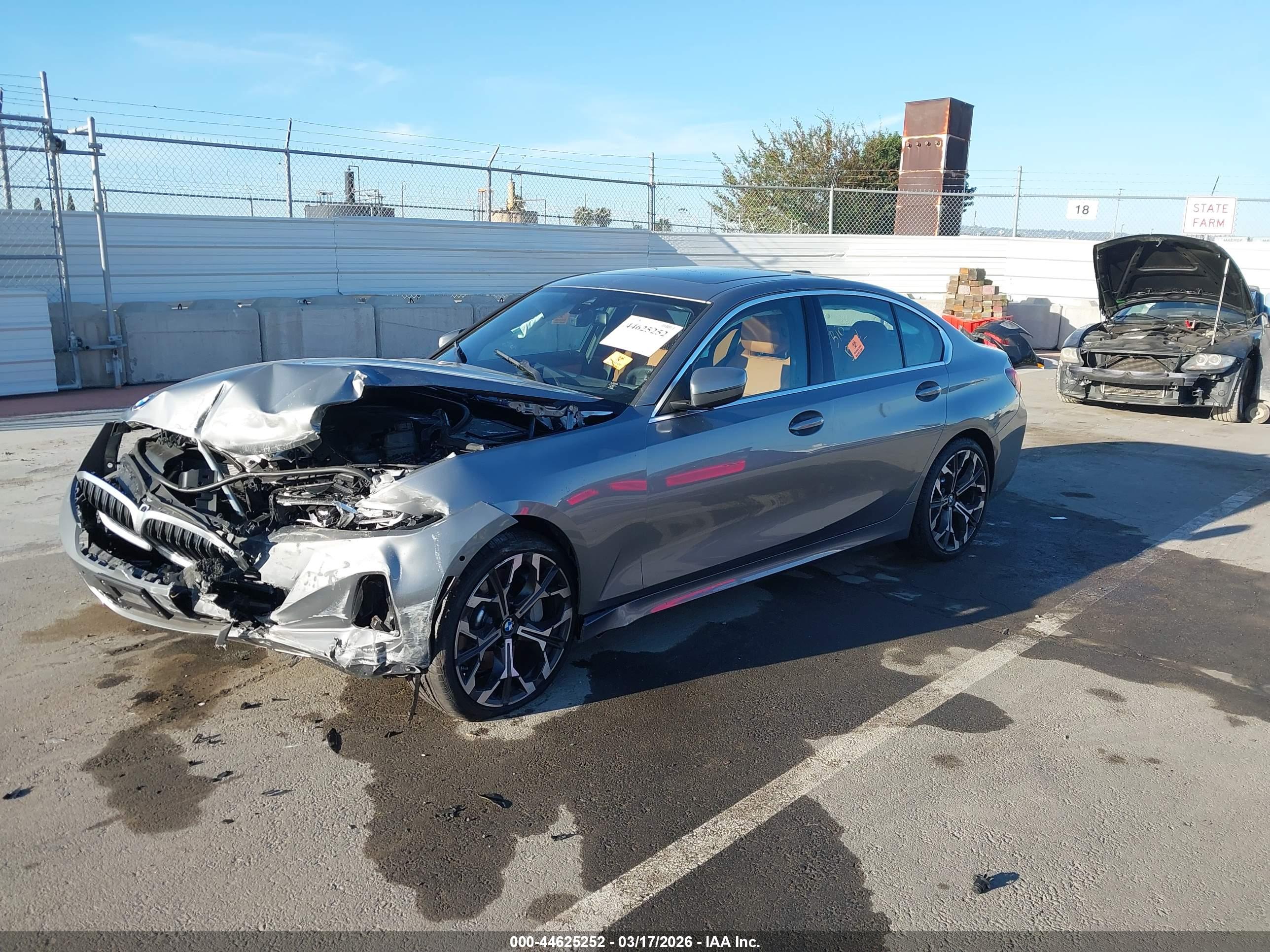 BMW 330I image 2