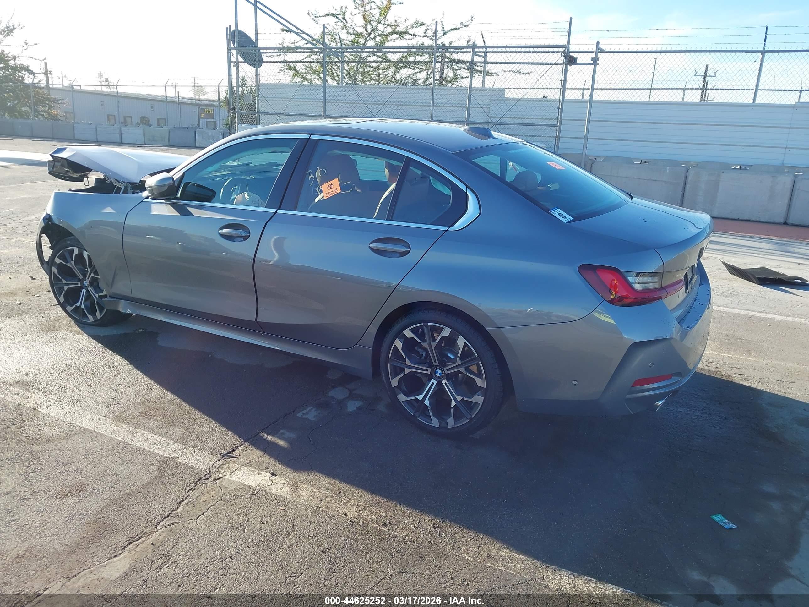 BMW 330I image 3