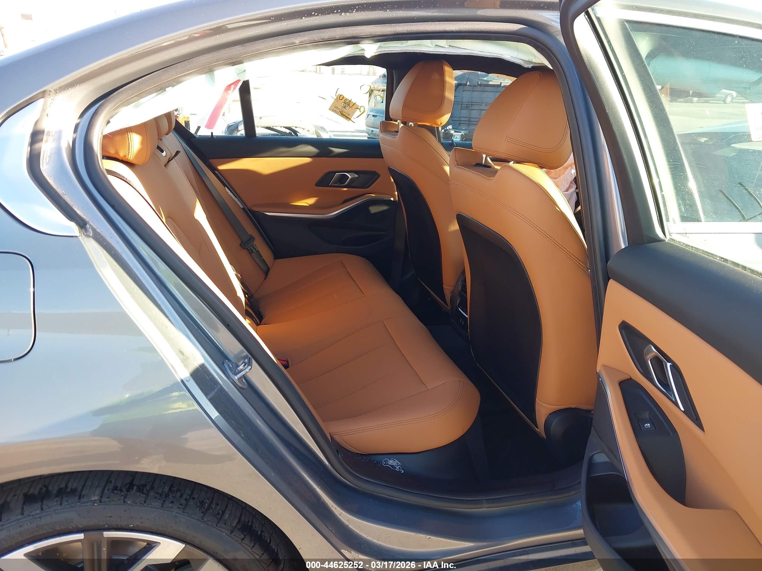 BMW 330I image 8