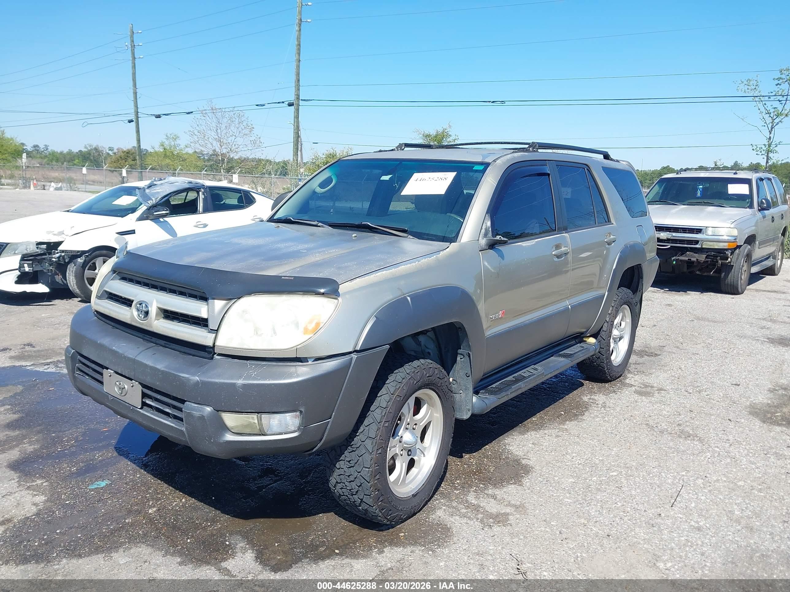 TOYOTA 4RUNNER image 2