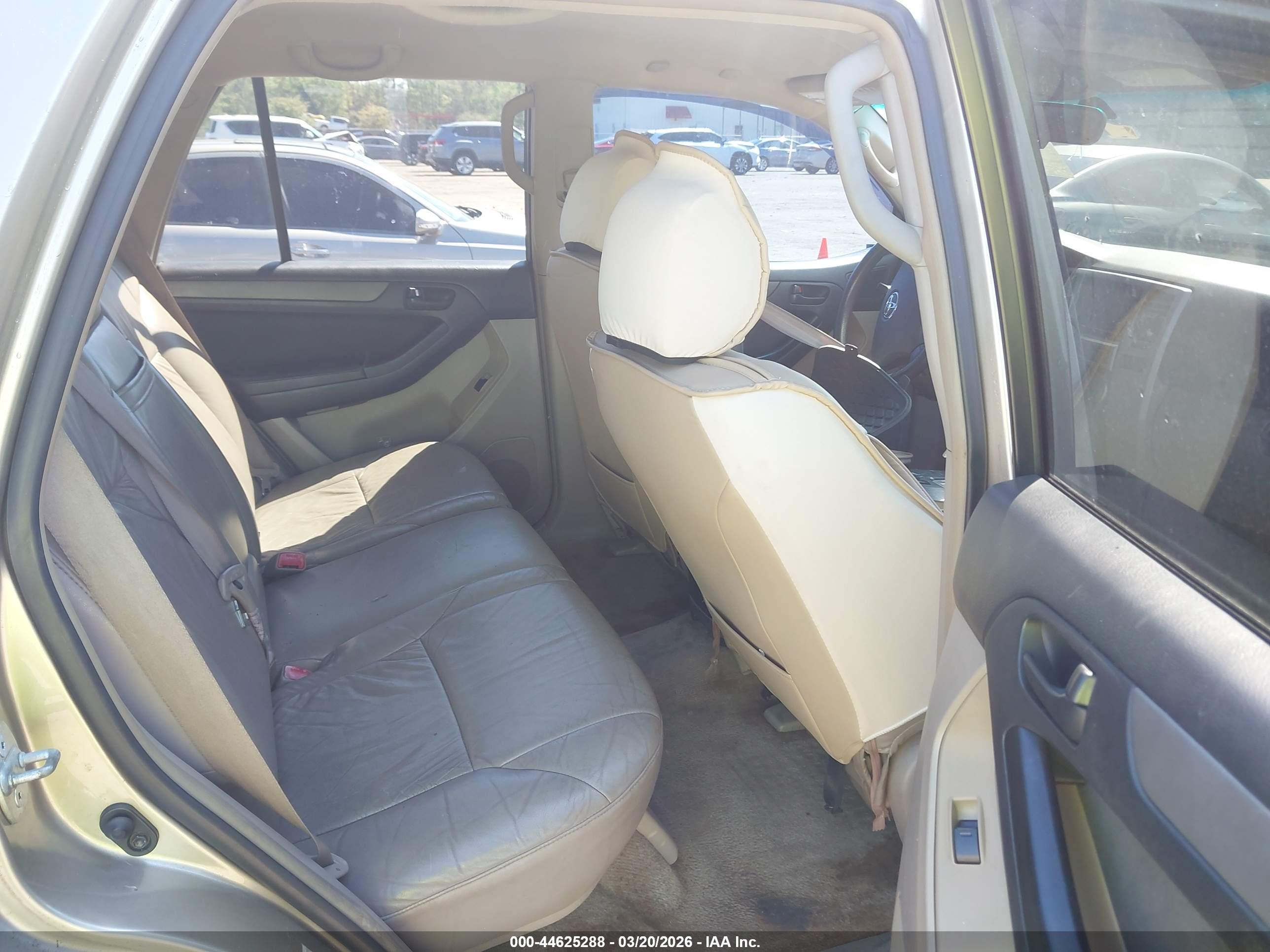 TOYOTA 4RUNNER image 8