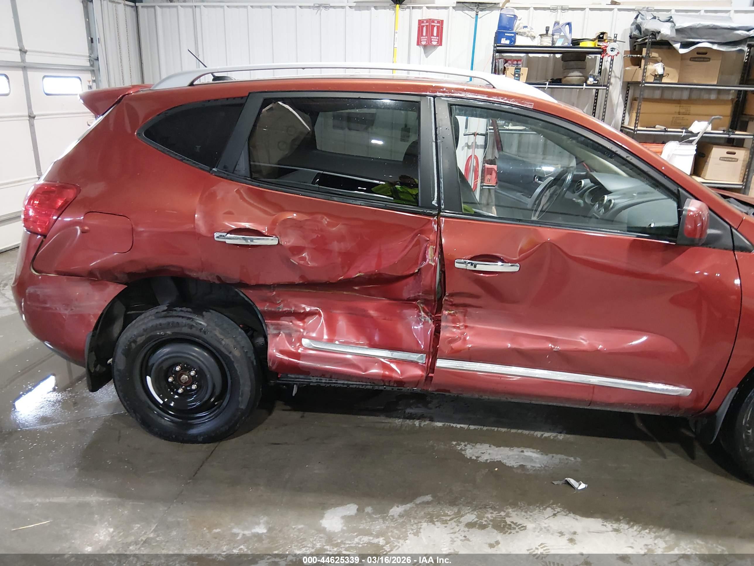 NISSAN ROGUE image 6