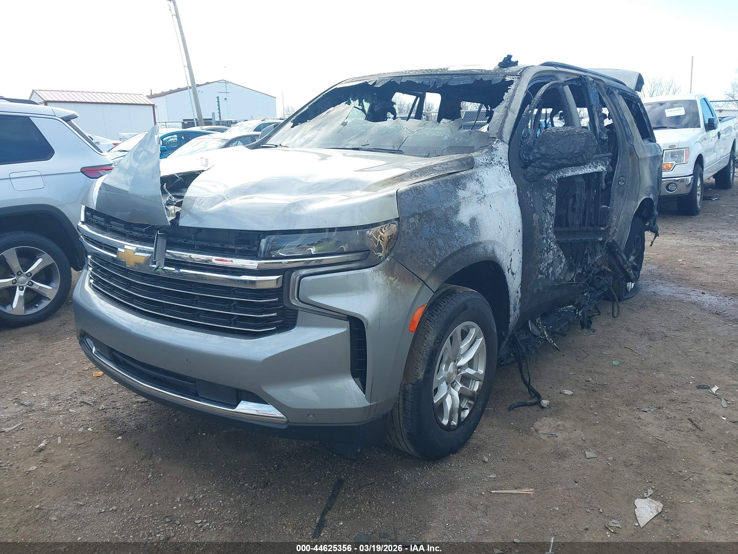 CHEVROLET TAHOE image 2