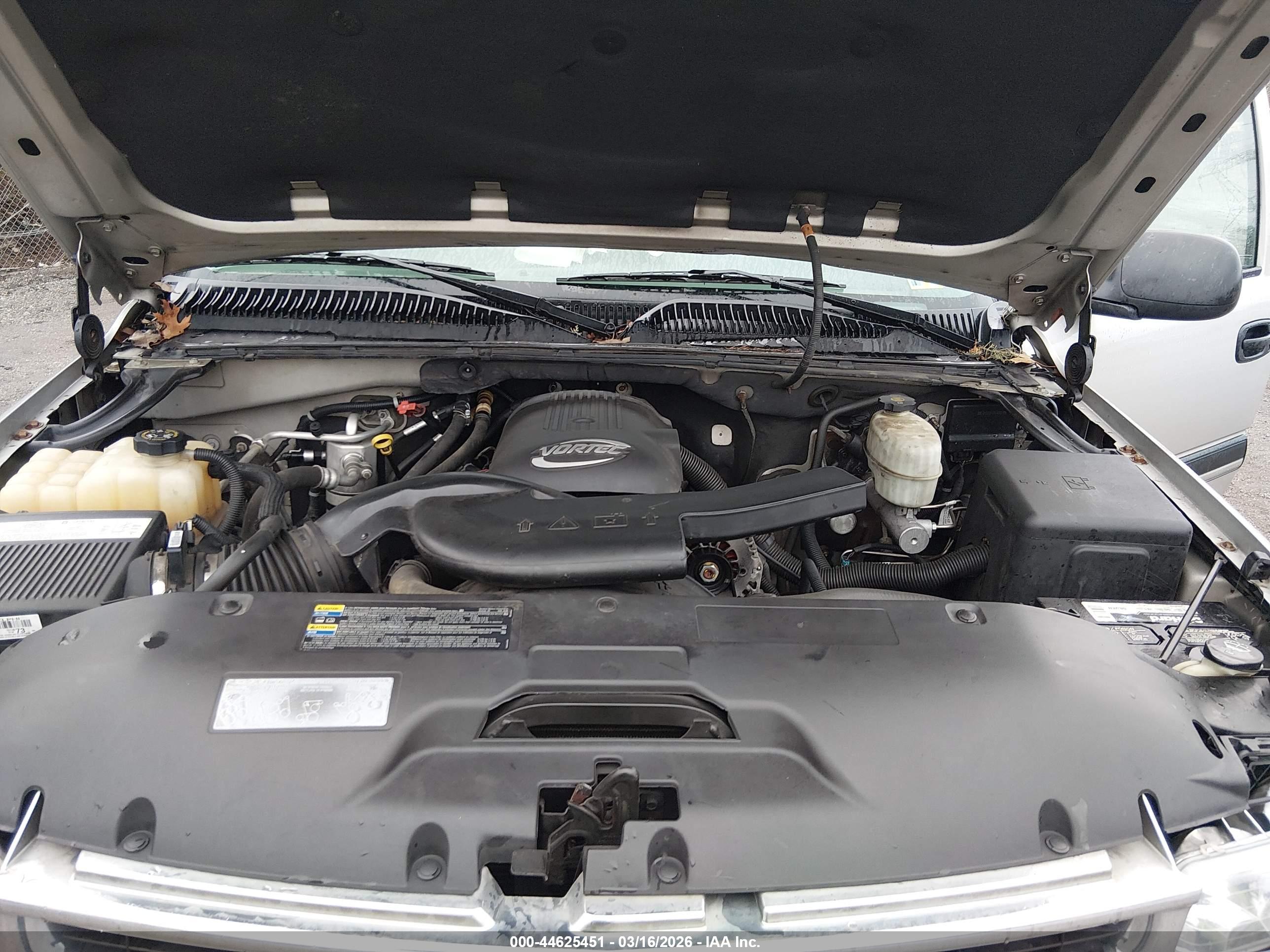 CHEVROLET SUBURBAN image 10