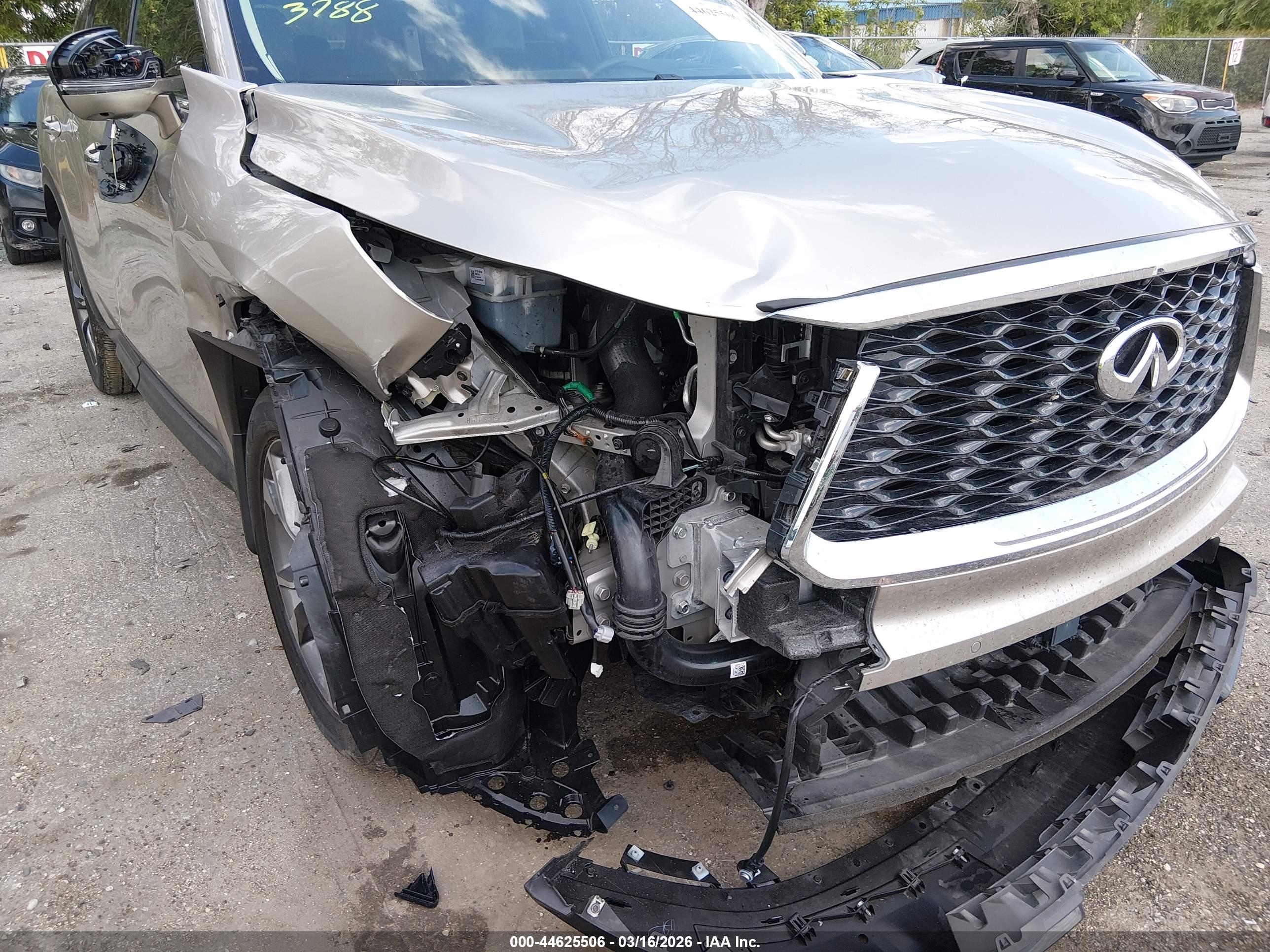 INFINITI QX60 image 6