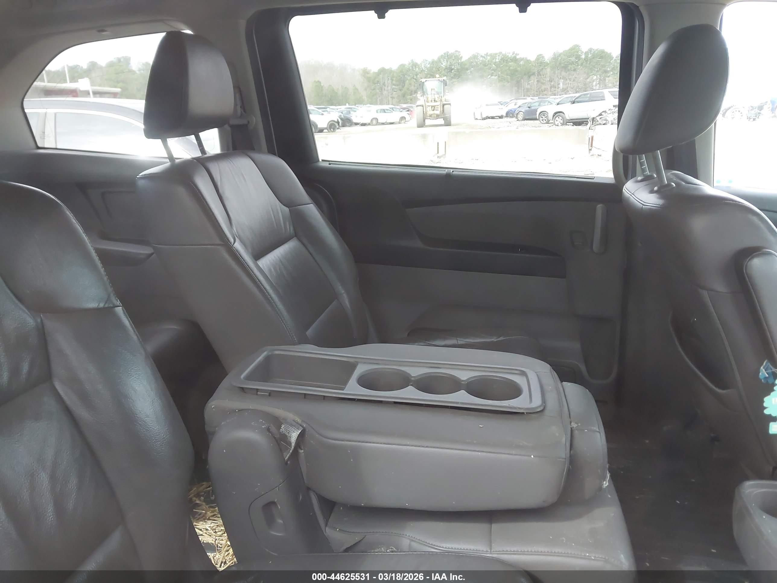 HONDA ODYSSEY image 8
