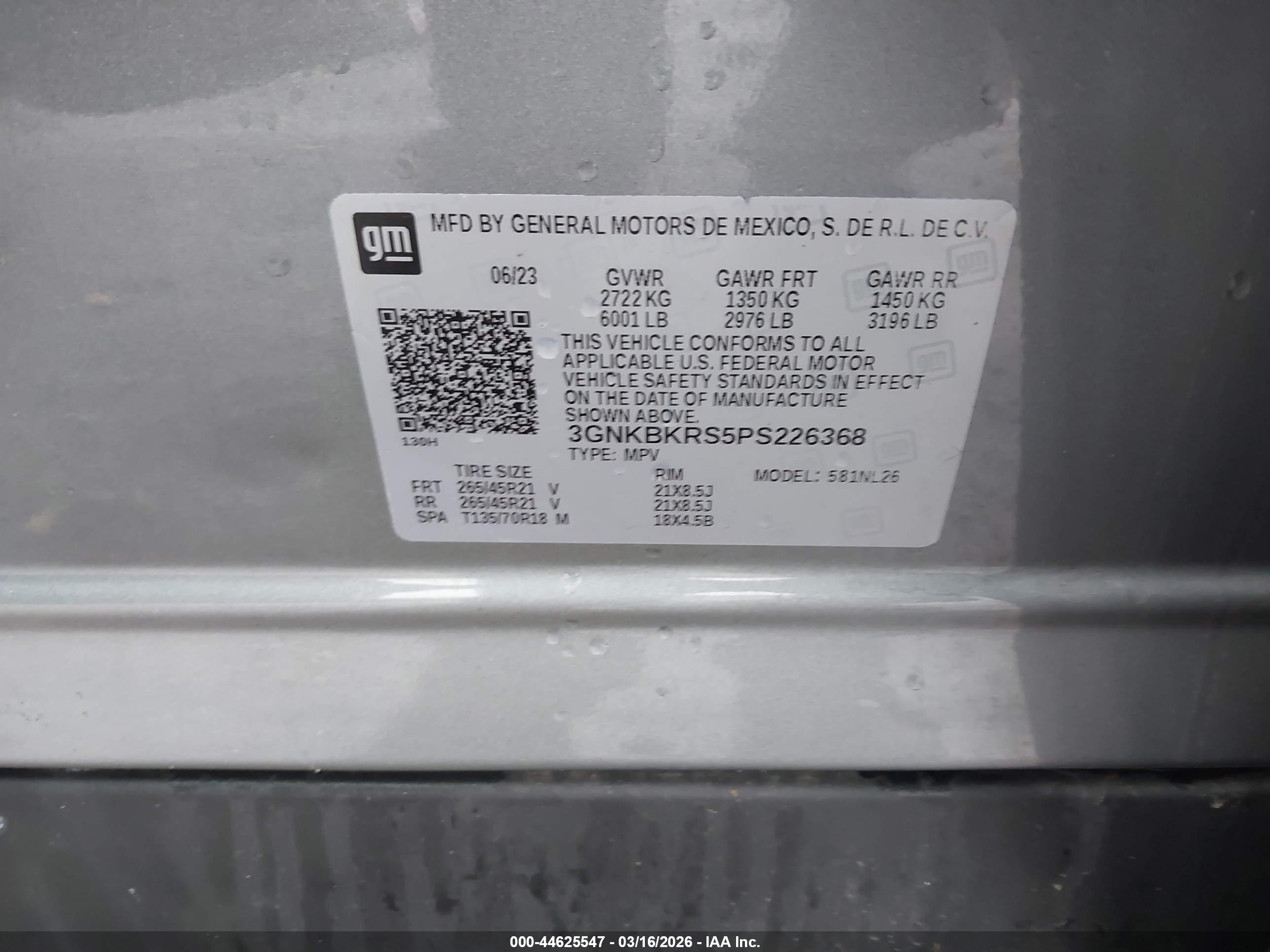 CHEVROLET BLAZER image 9