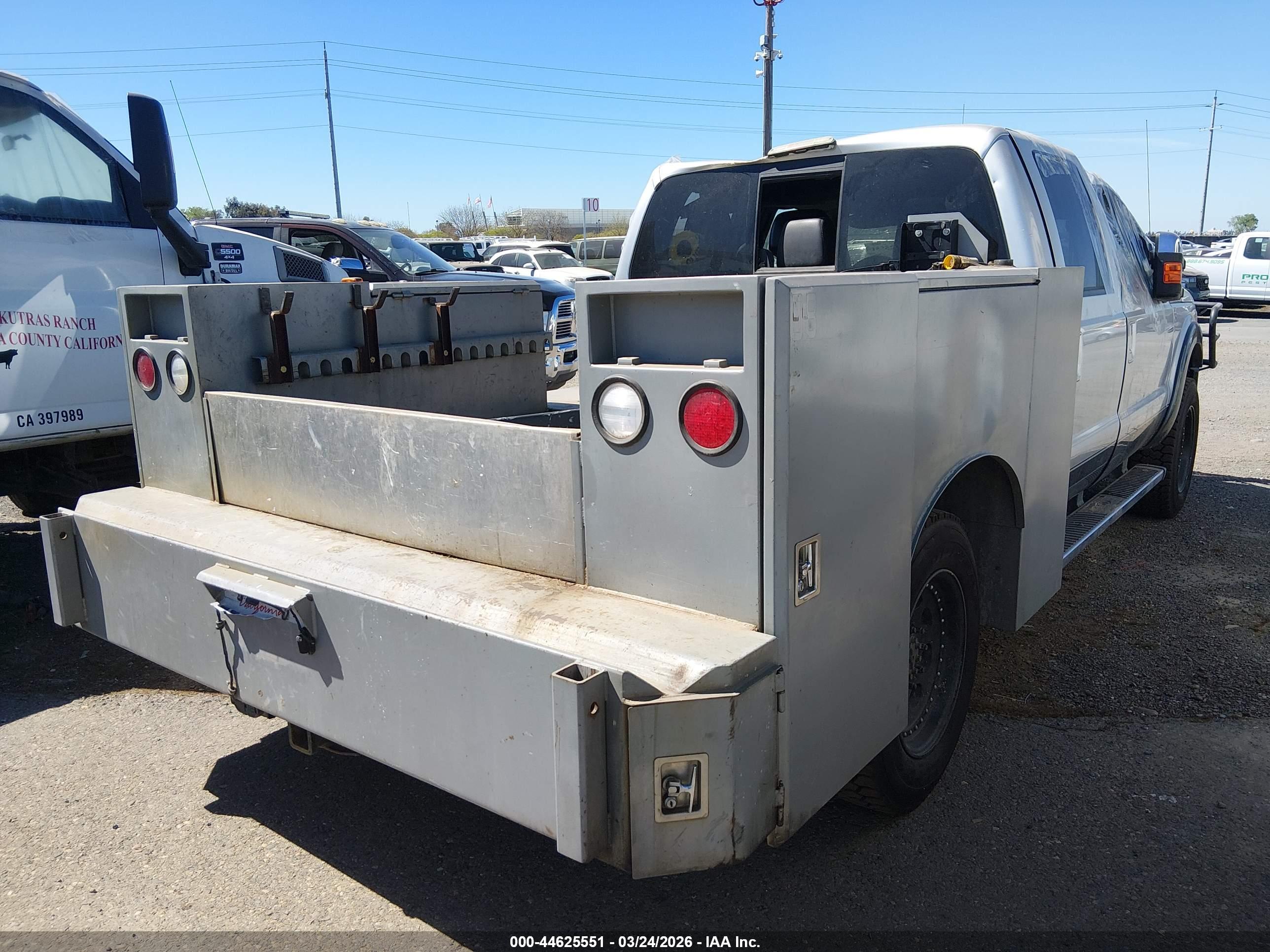 FORD F-250 image 4