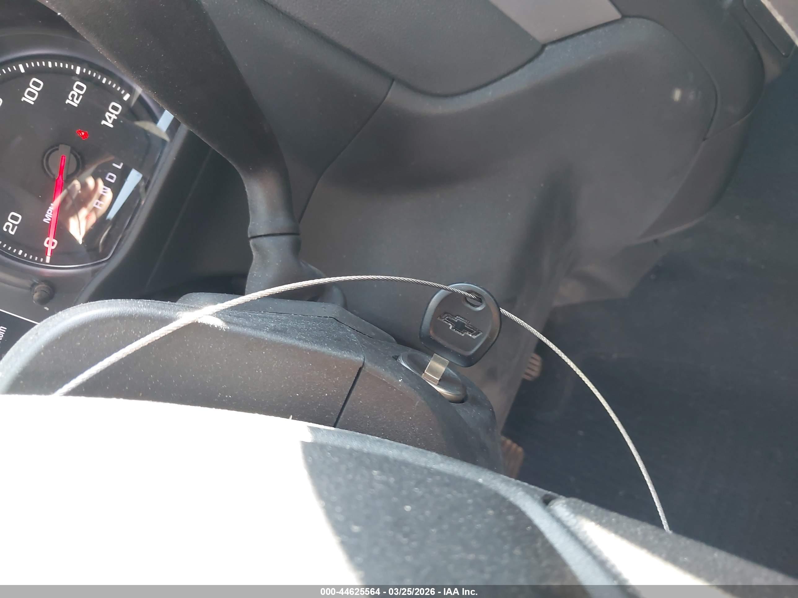 CHEVROLET SILVERADO image 11