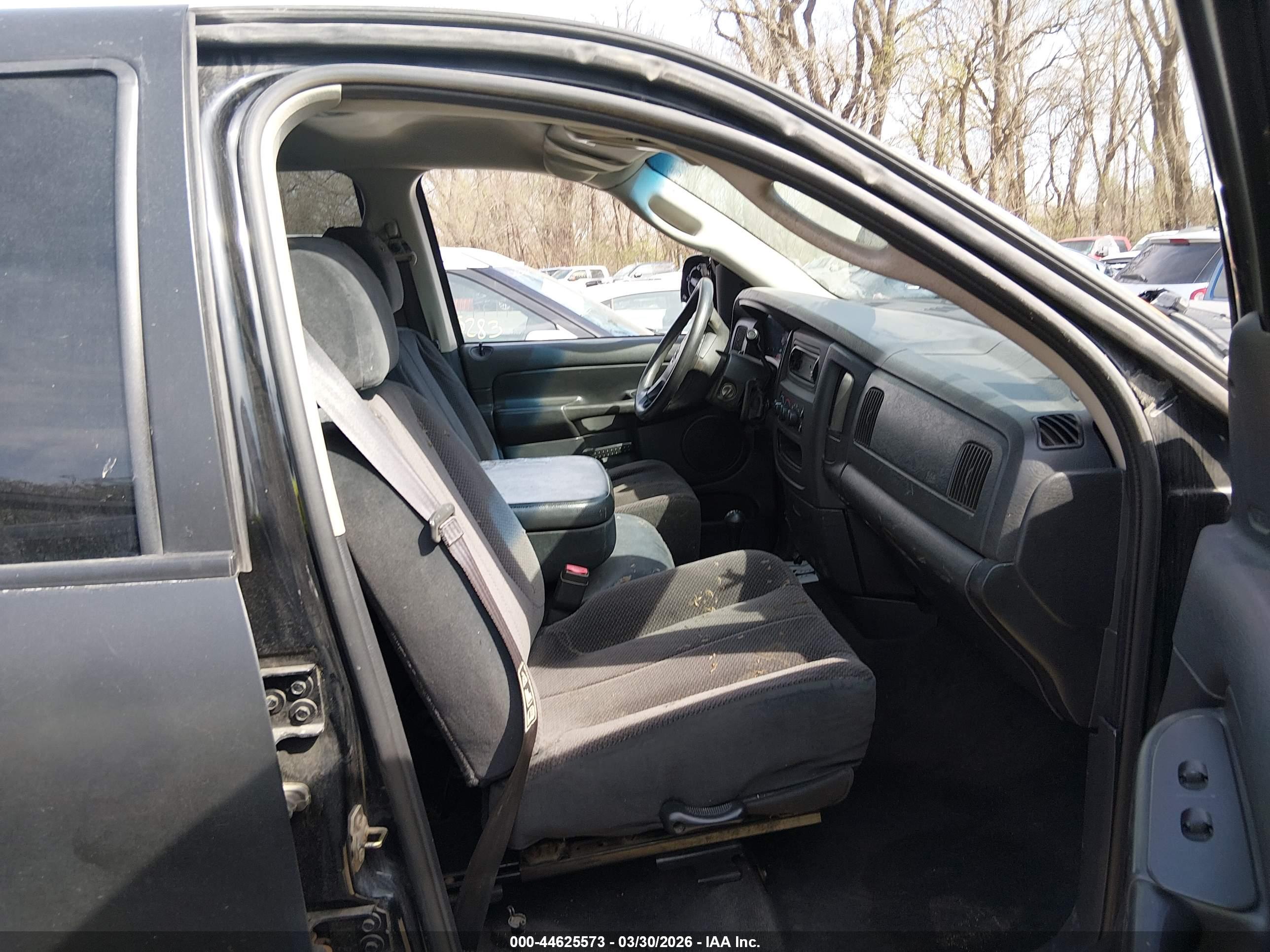 DODGE RAM image 5
