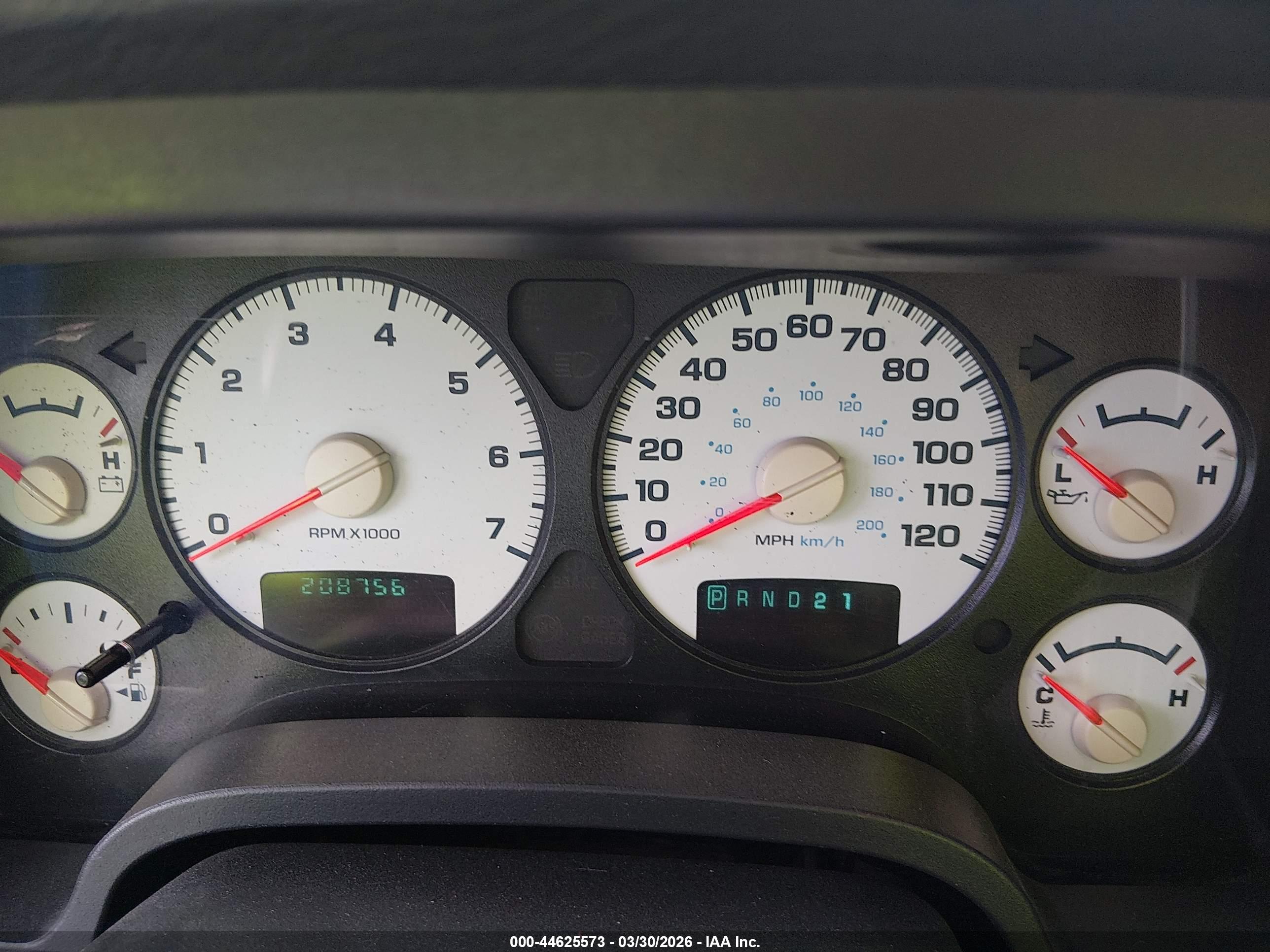 DODGE RAM image 7