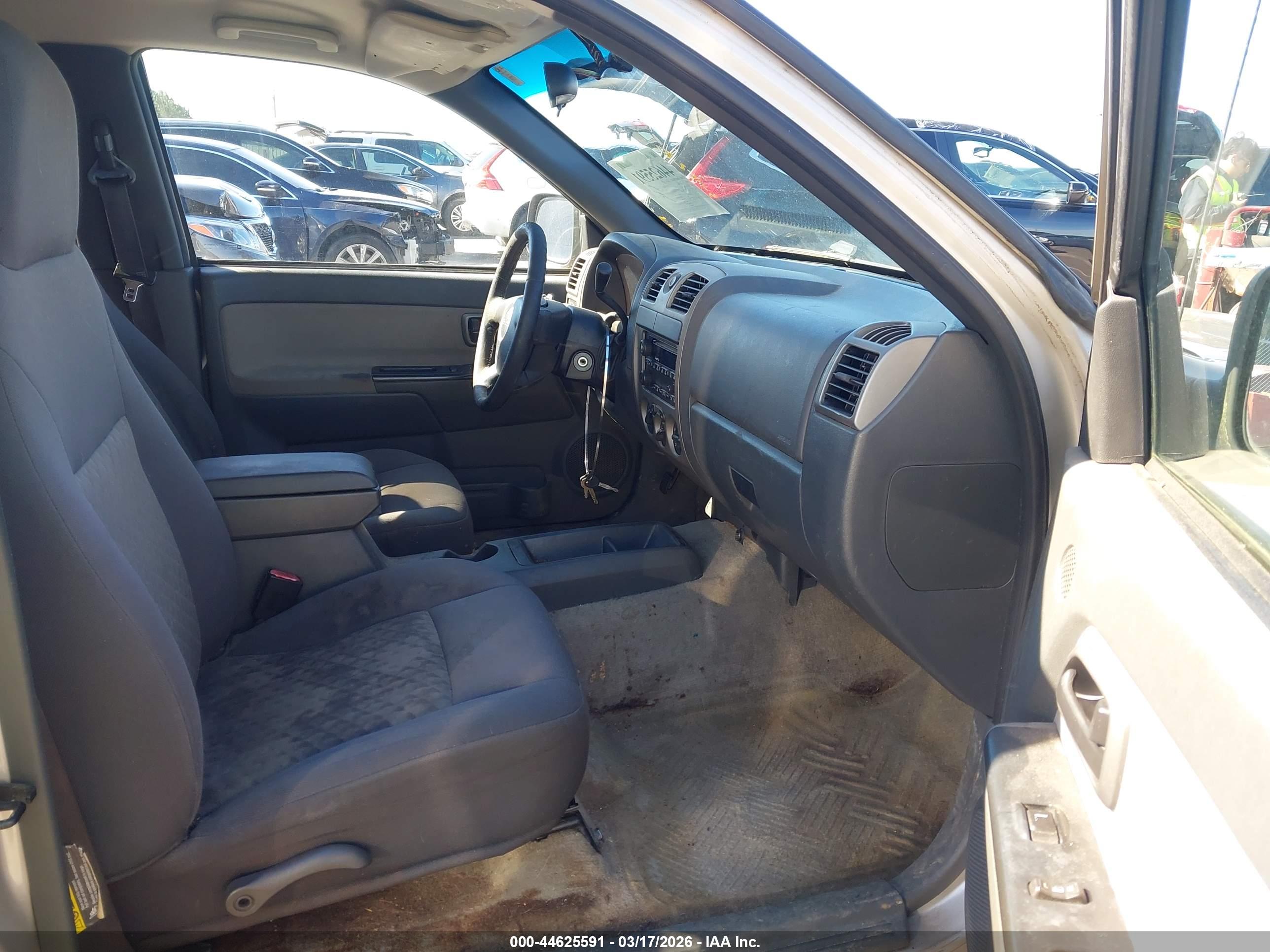 GMC CANYON image 5