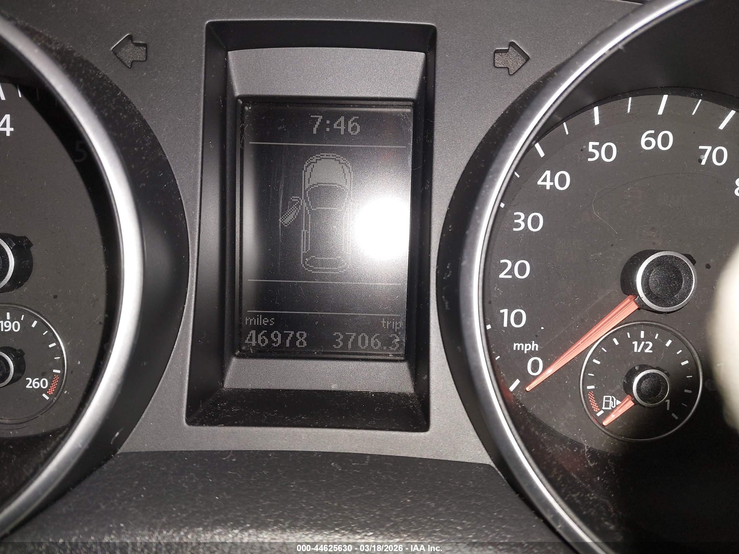 VOLKSWAGEN GOLF image 7