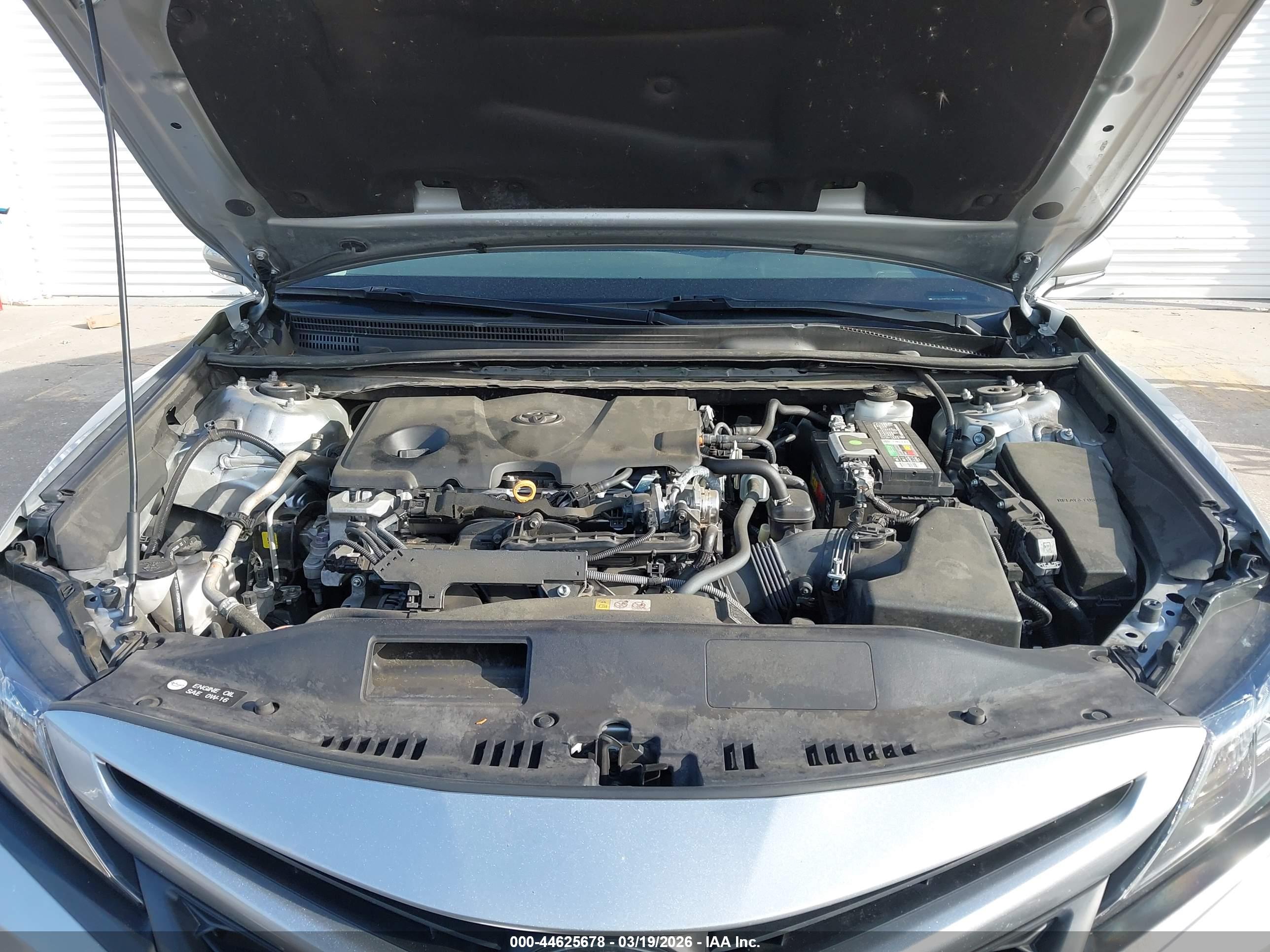 TOYOTA CAMRY image 10