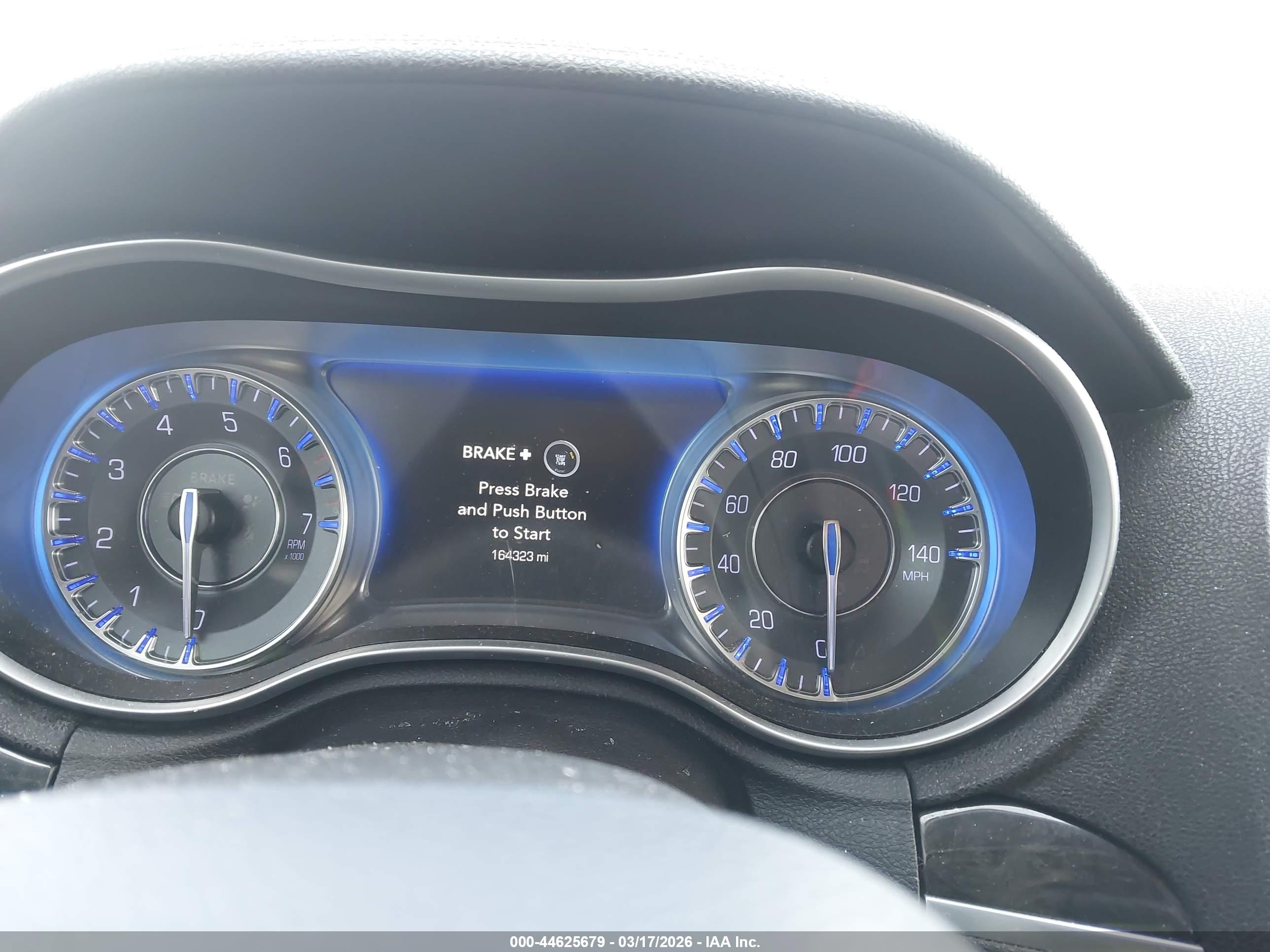 CHRYSLER 300C image 7