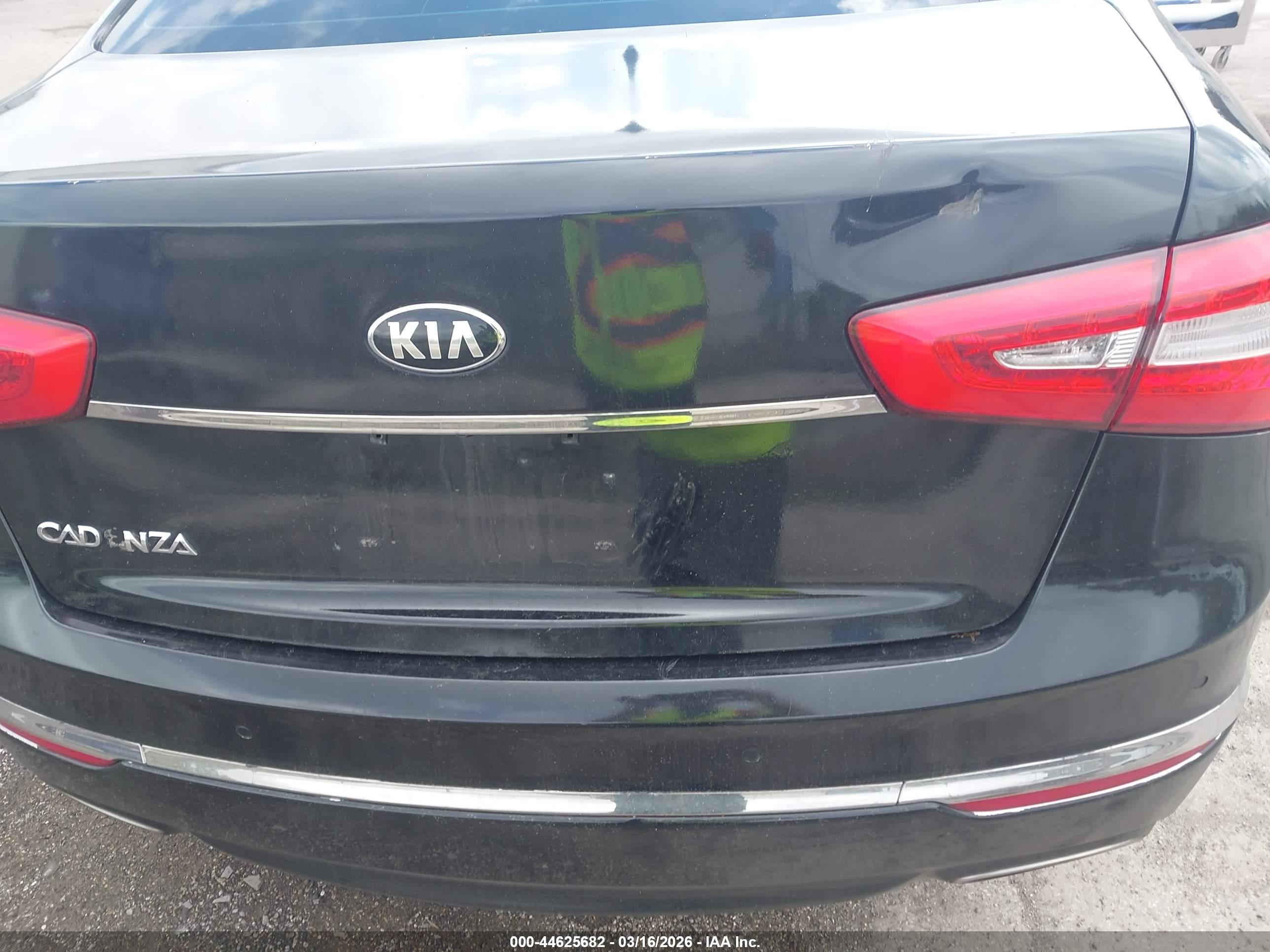 KIA CADENZA image 6
