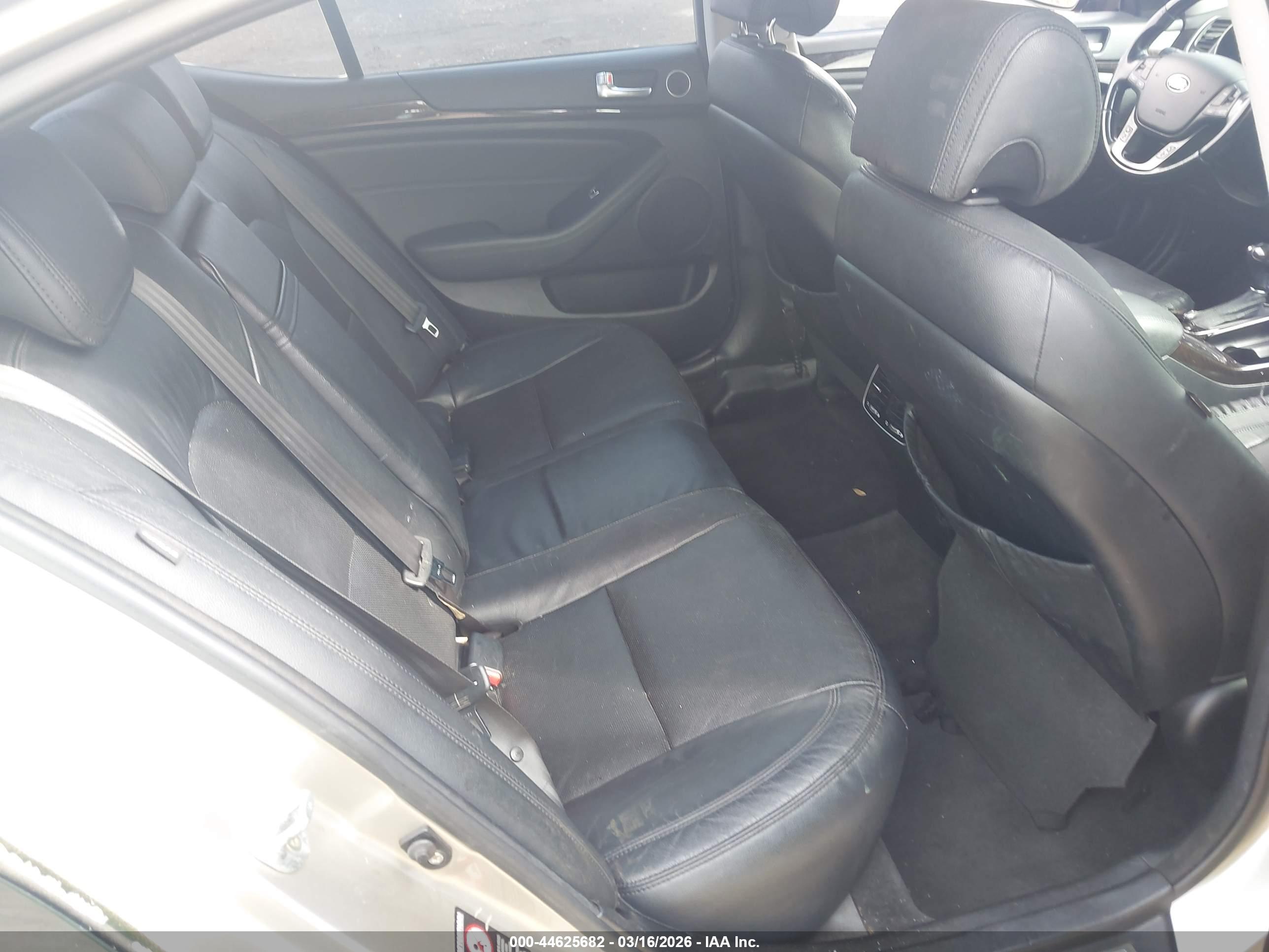 KIA CADENZA image 8