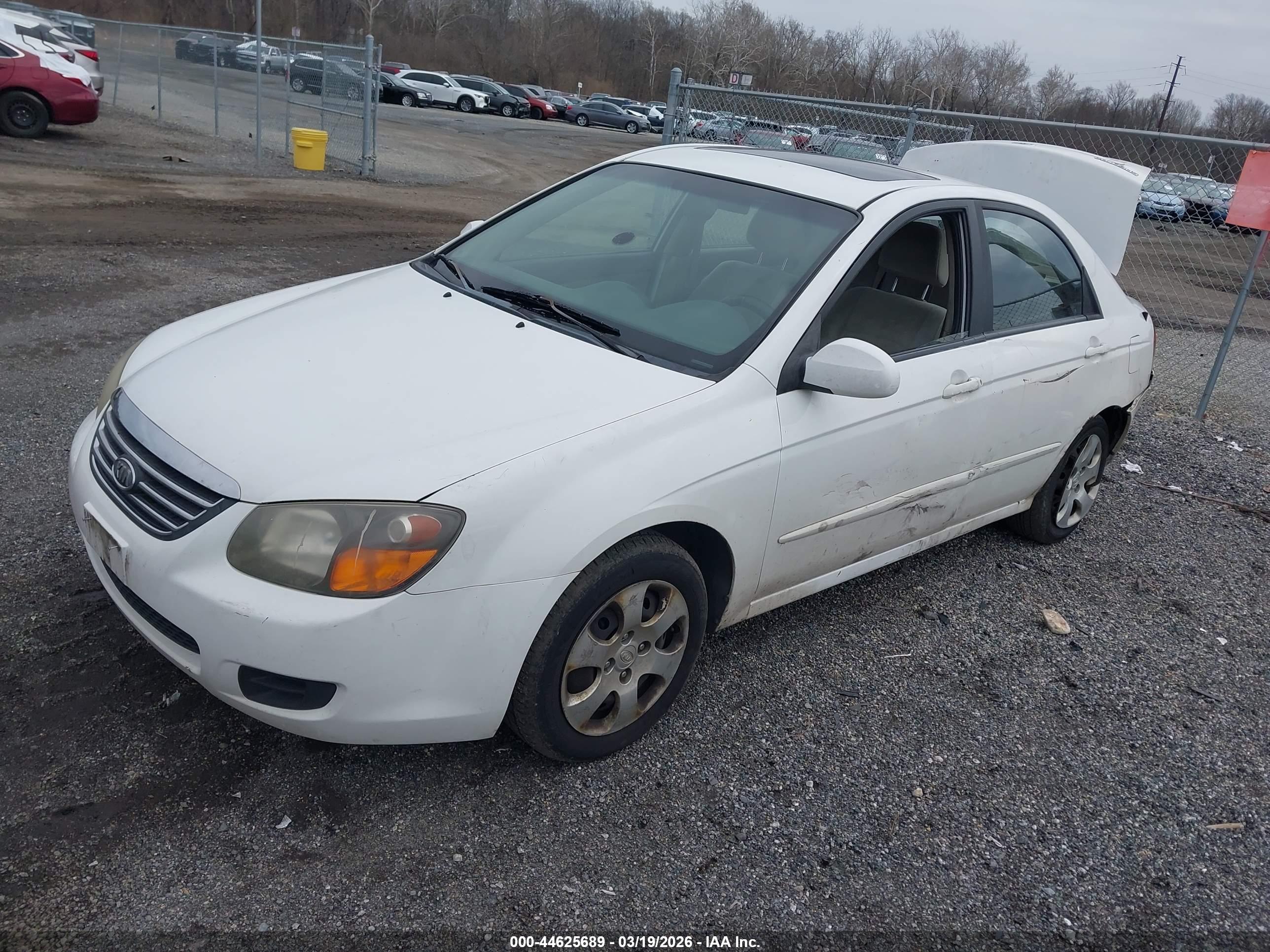 KIA SPECTRA image 2