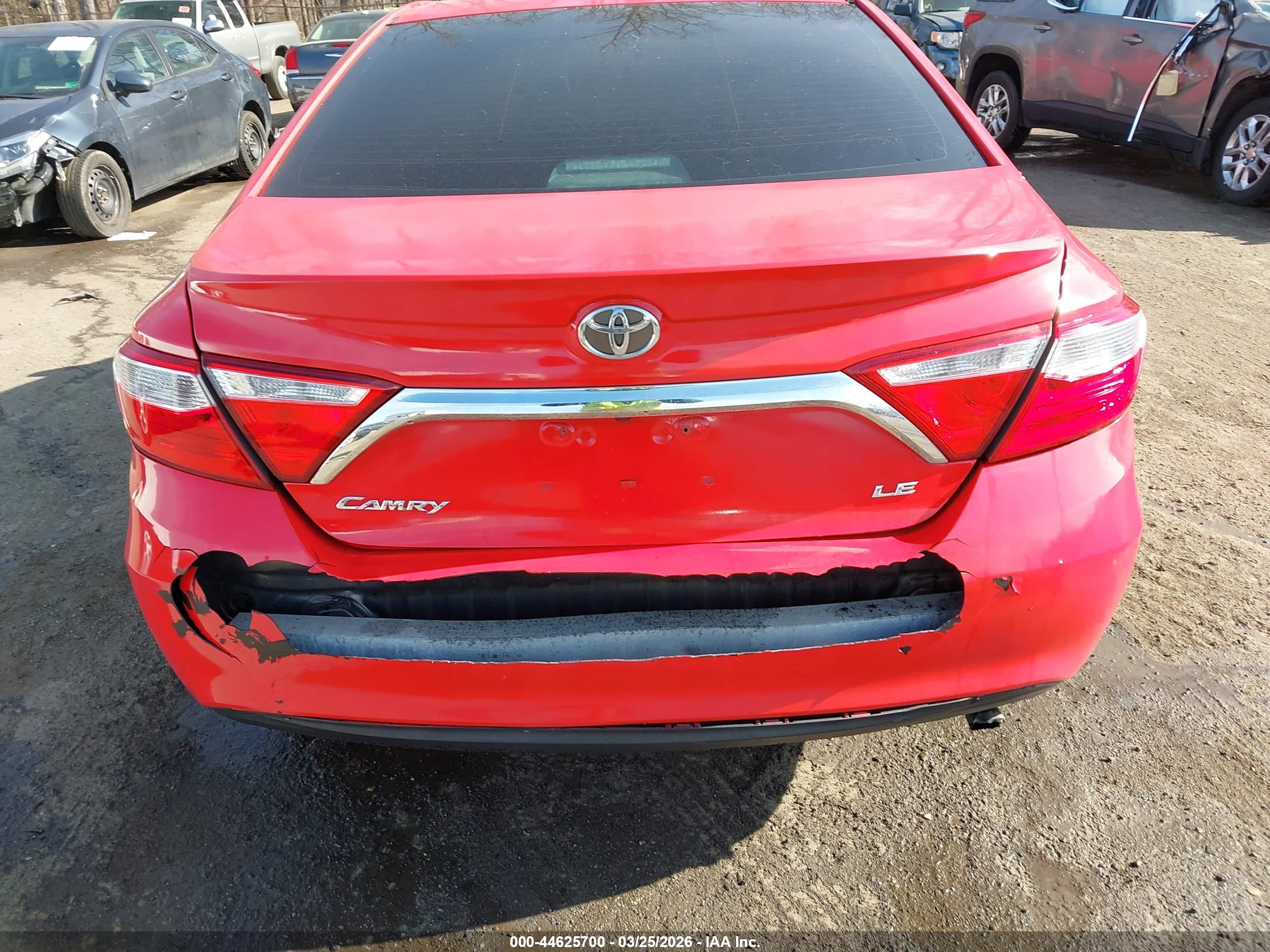 TOYOTA CAMRY image 6