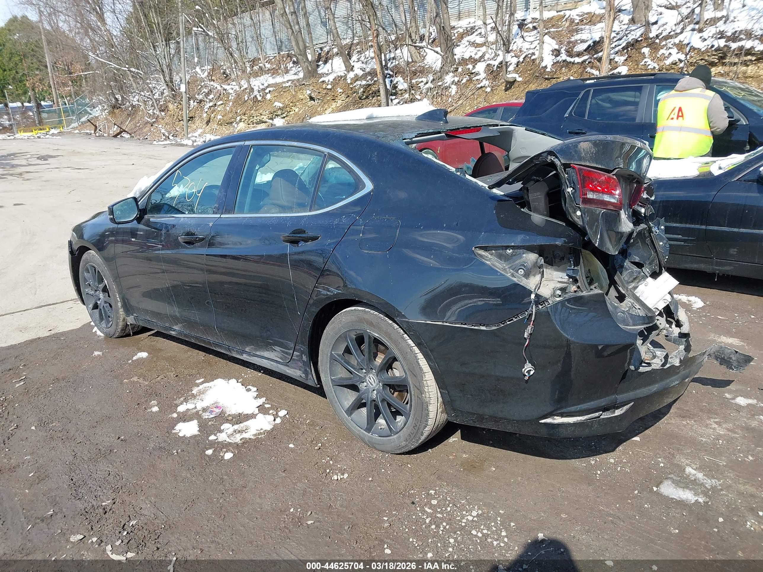 ACURA TLX image 3