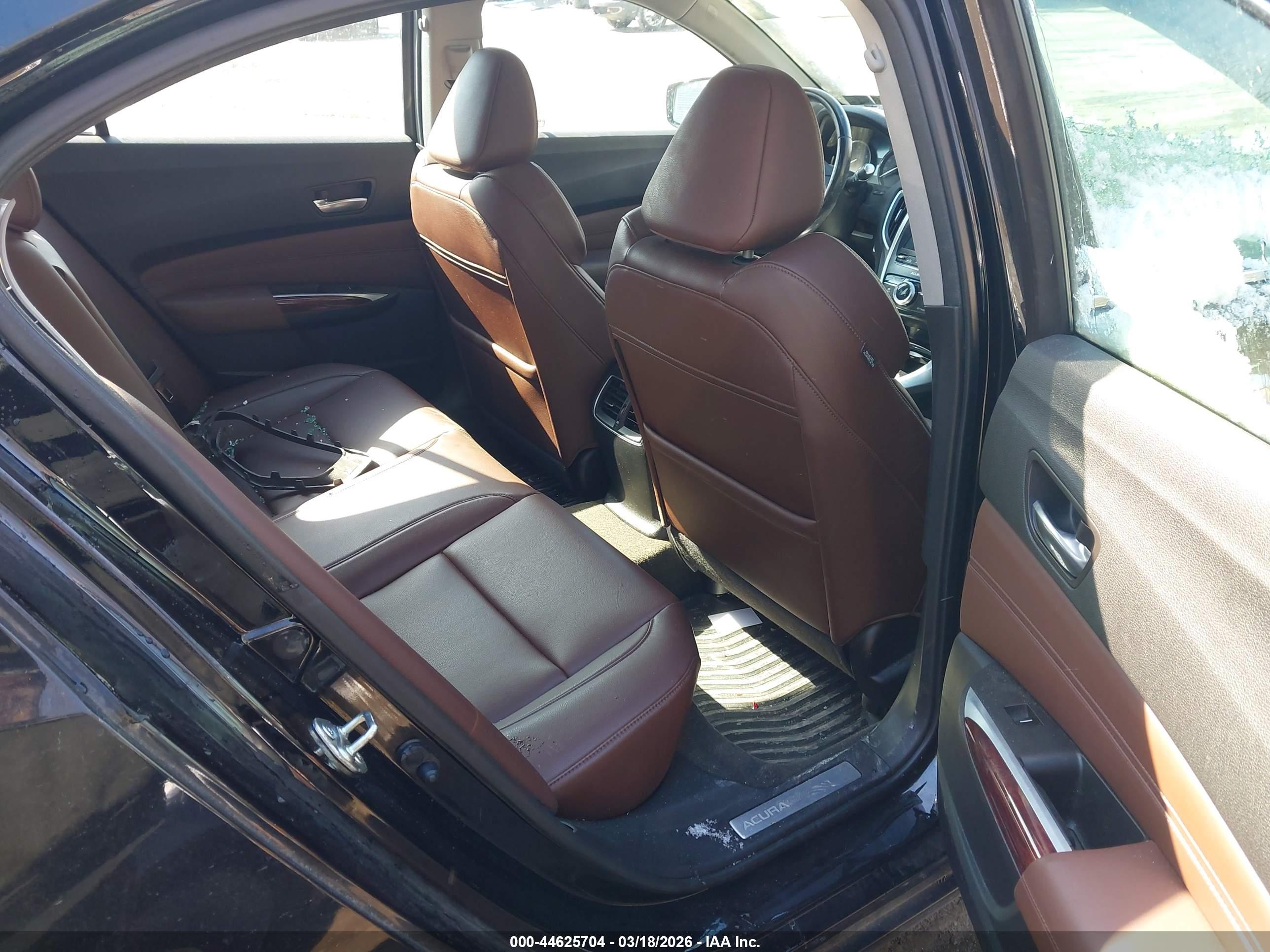 ACURA TLX image 8