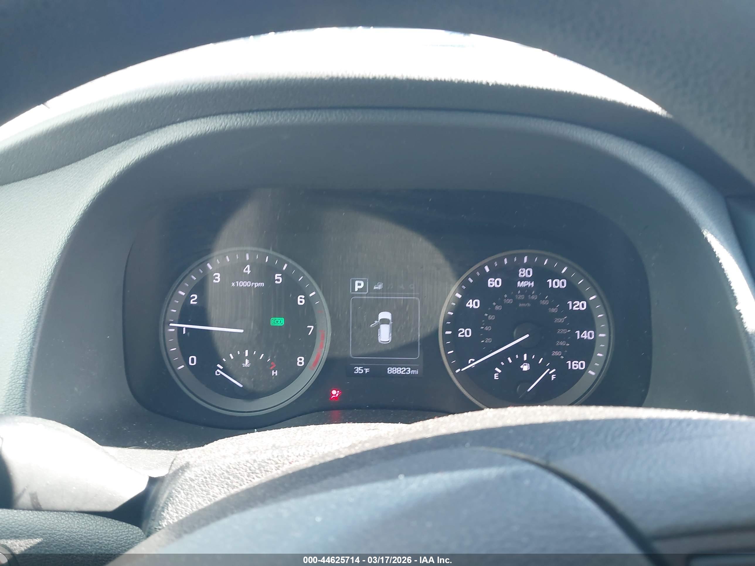 HYUNDAI TUCSON image 7