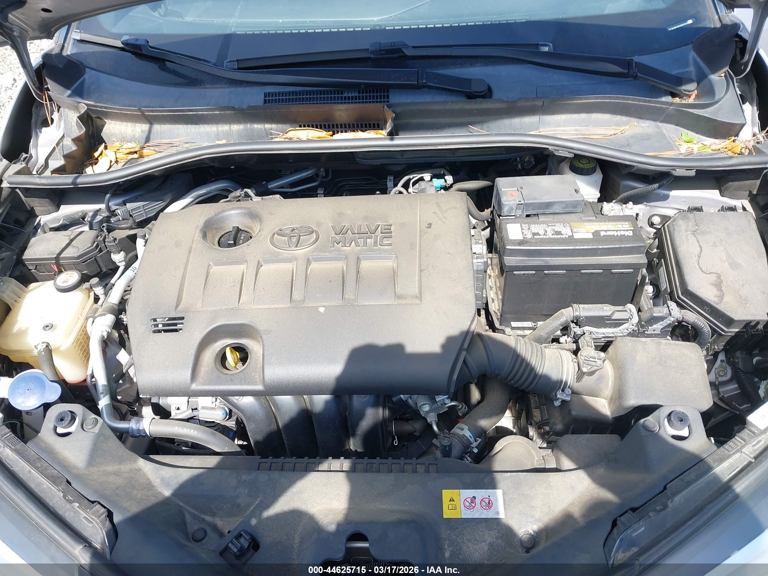 TOYOTA C-HR image 10