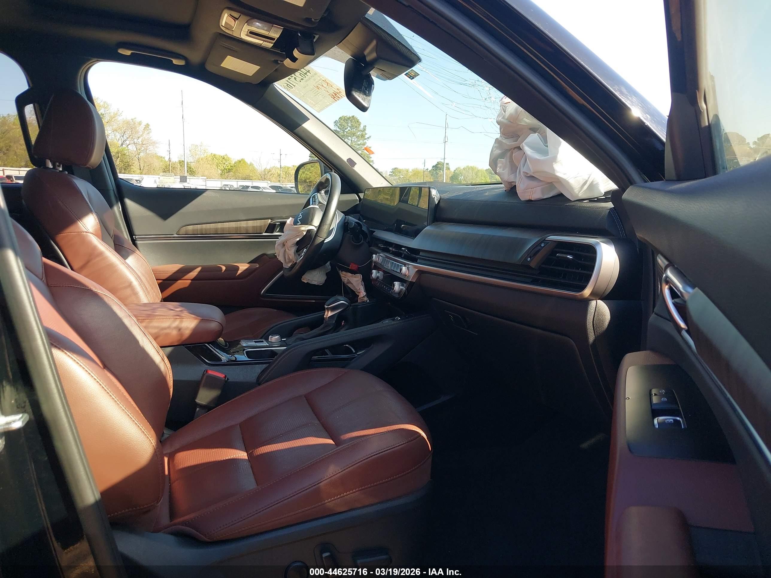 KIA TELLURIDE image 5