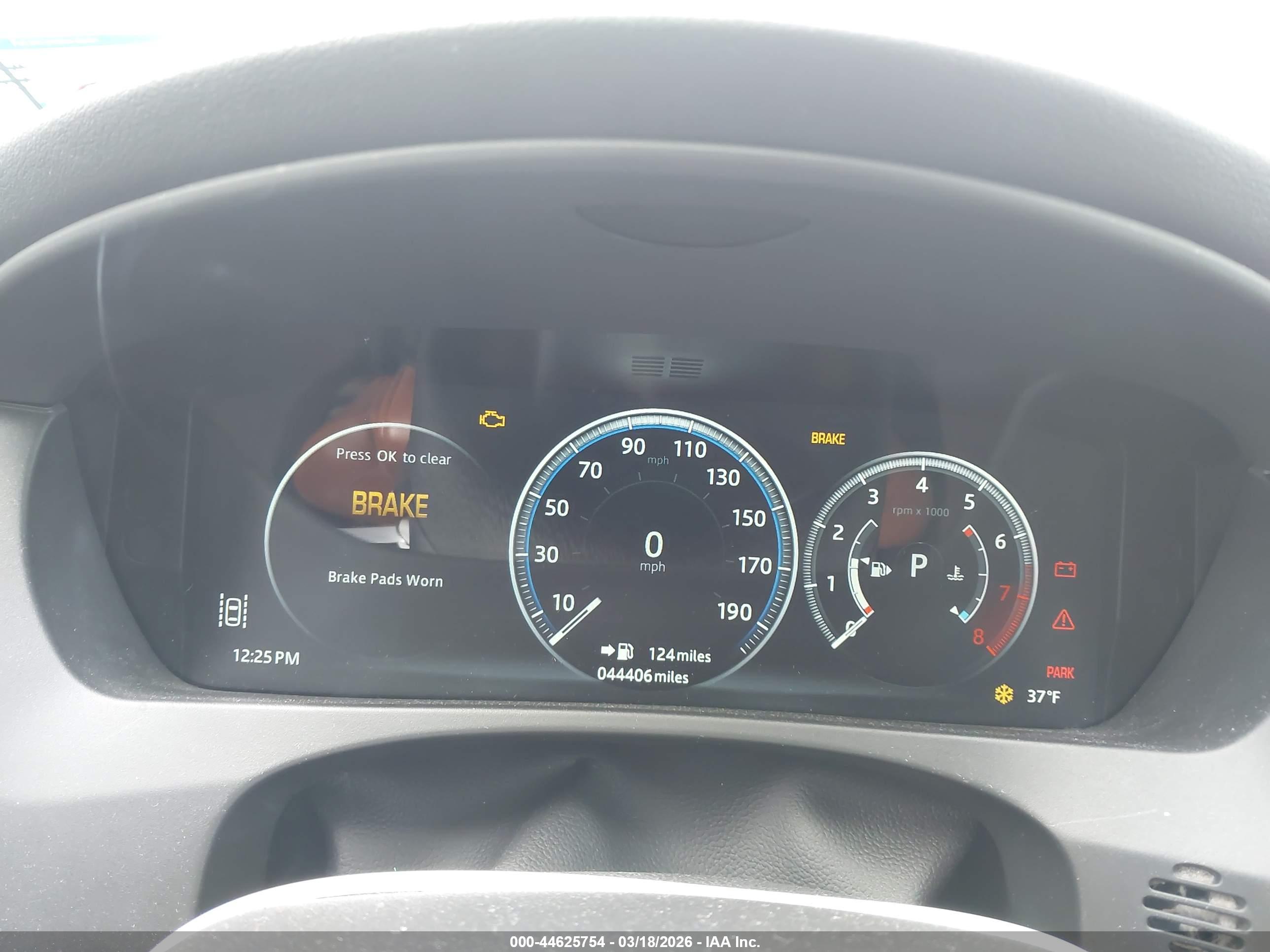 JAGUAR F-PACE image 7