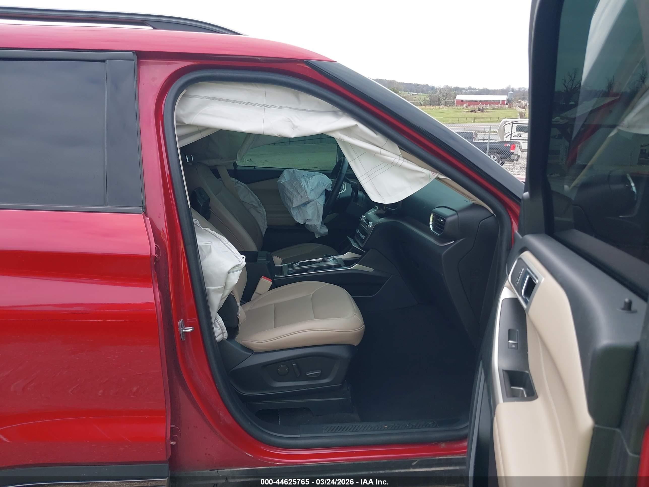 FORD EXPLORER image 5